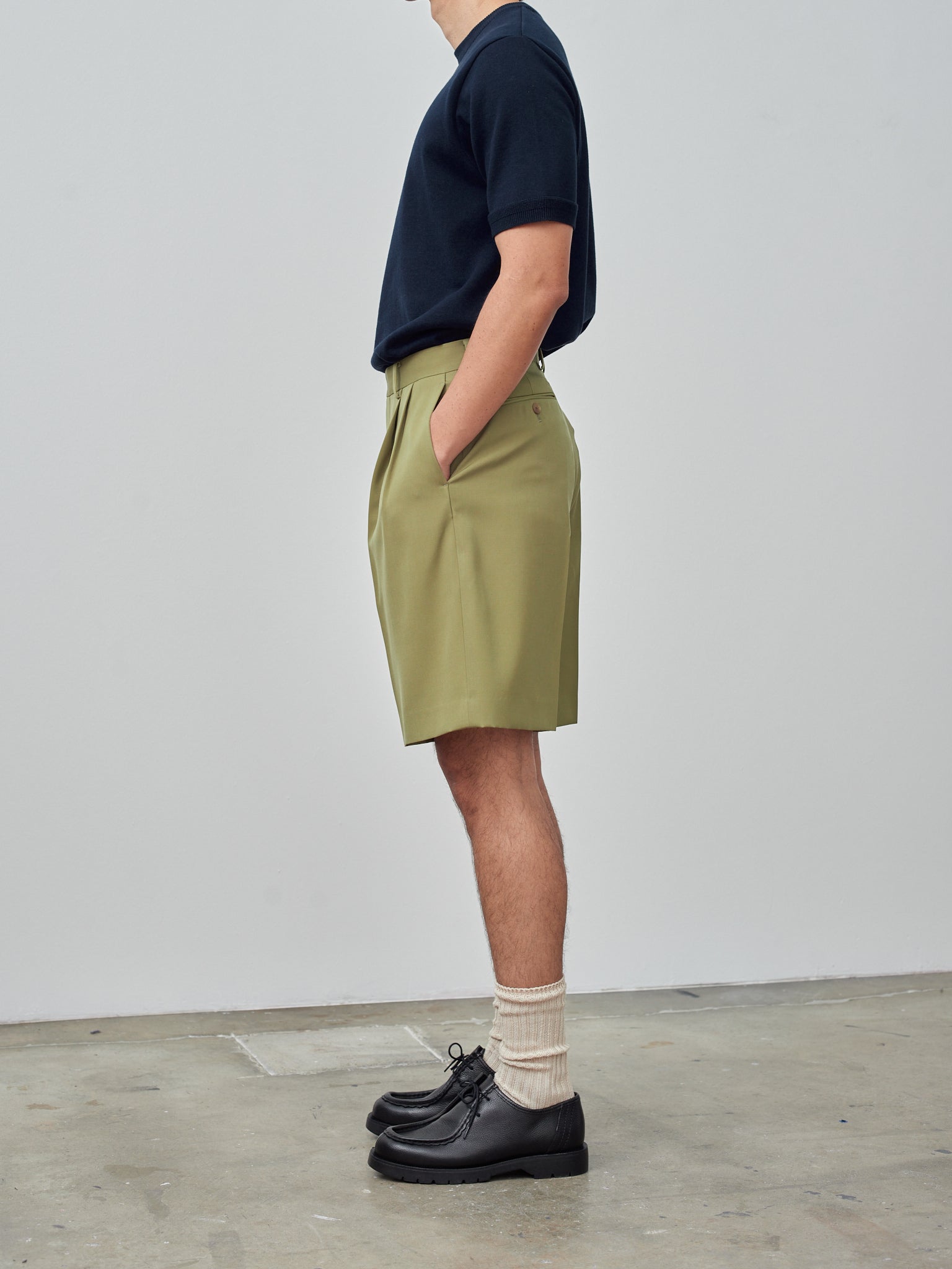Namu Shop - Auralee Light Wool Max Gabardine Shorts - Khaki