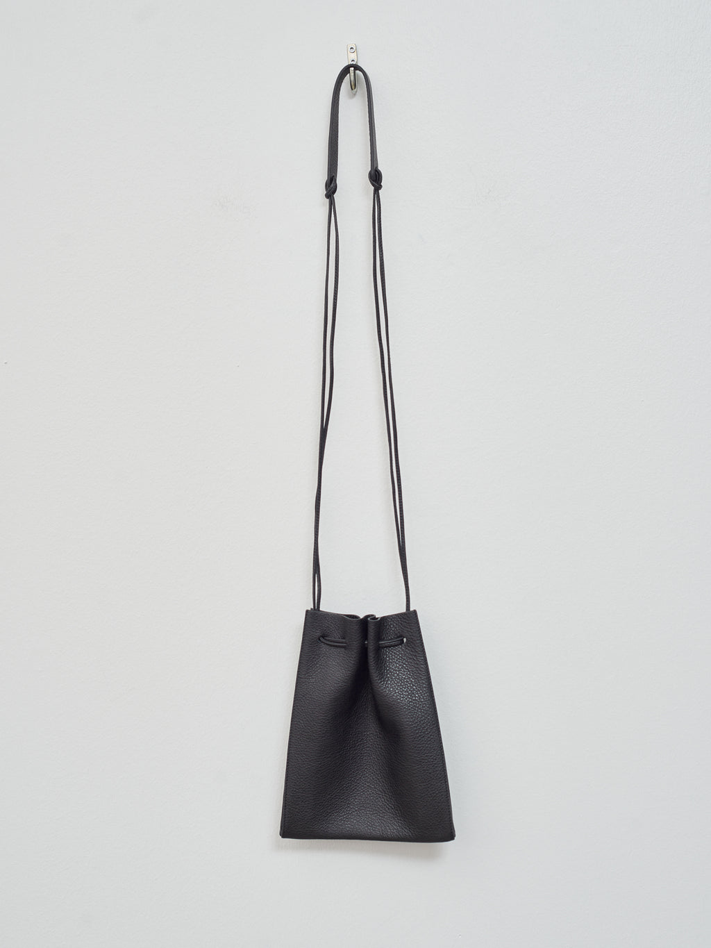 Namu Shop - Aeta Small Crossbody - Black