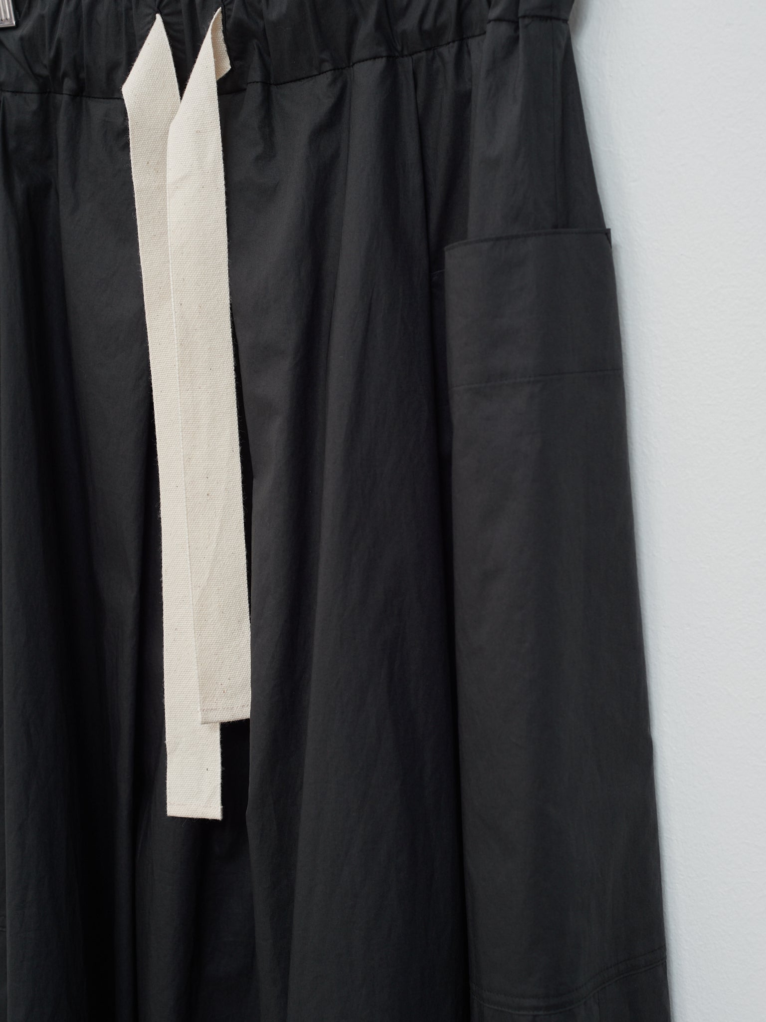 Namu Shop - Nicholson & Nicholson Kanon Poplin Skirt - Black
