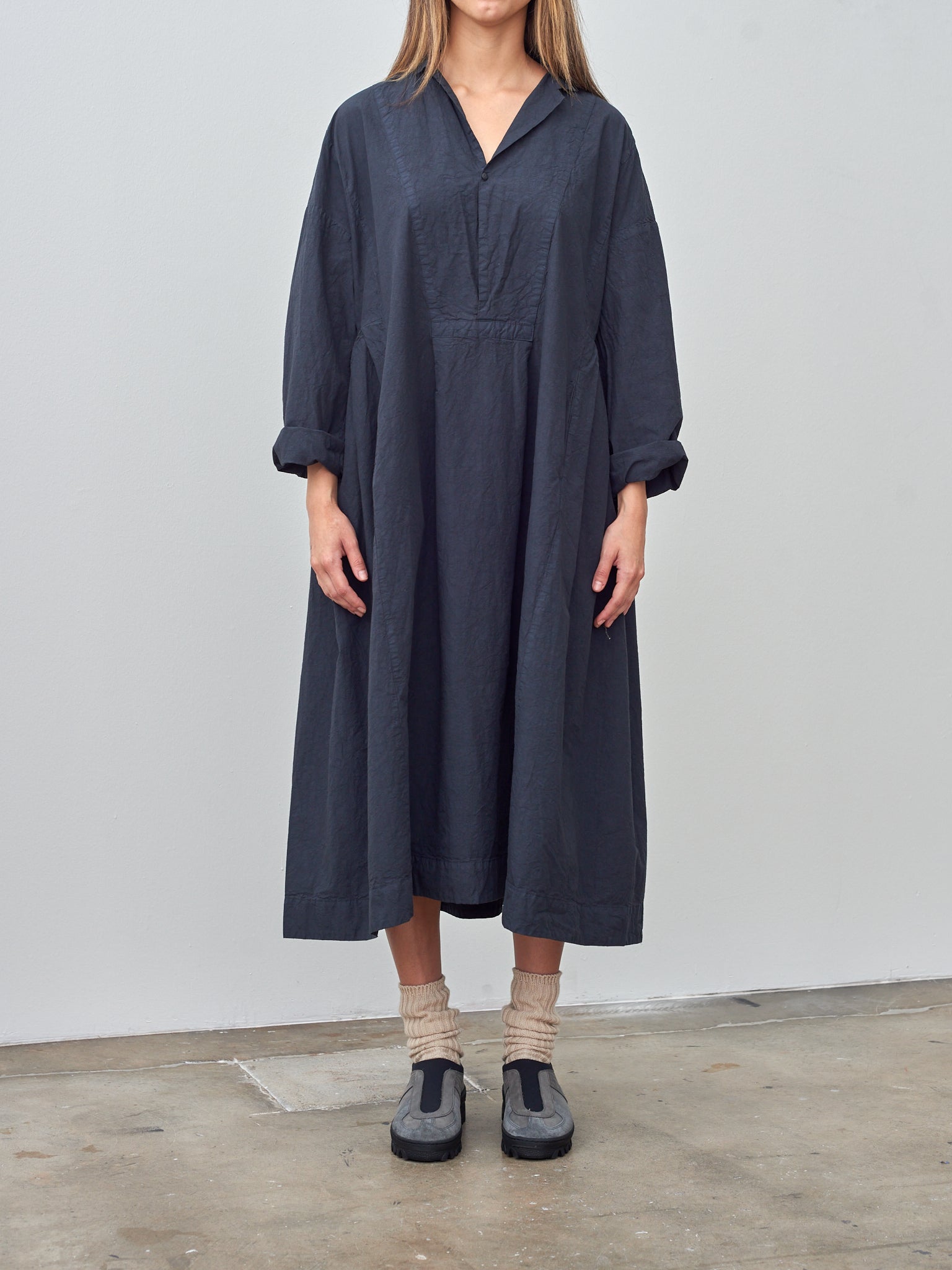 Namu Shop - Veritecoeur Shrink Yoke Dress - Navy Black