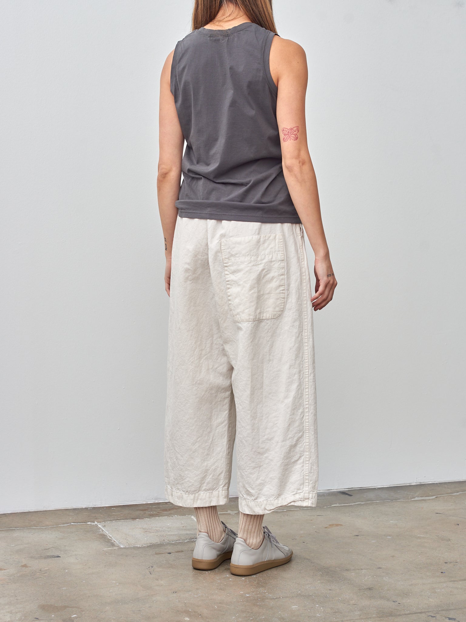 Namu Shop - Veritecoeur Garment Dyed Tuck Pants - Ice Cream