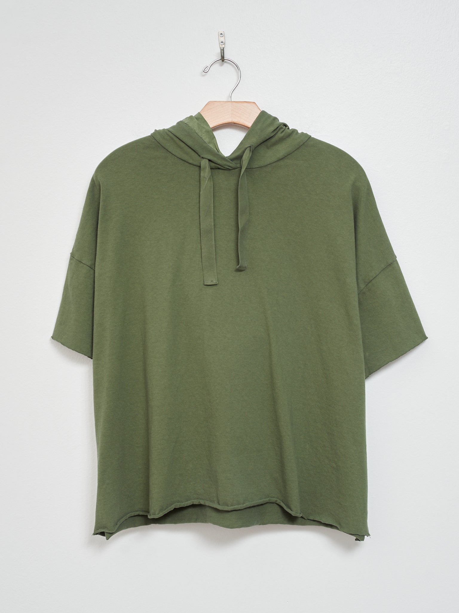 Namu Shop - Album di Famiglia Hooded T-Shirt HC - Green Lawn