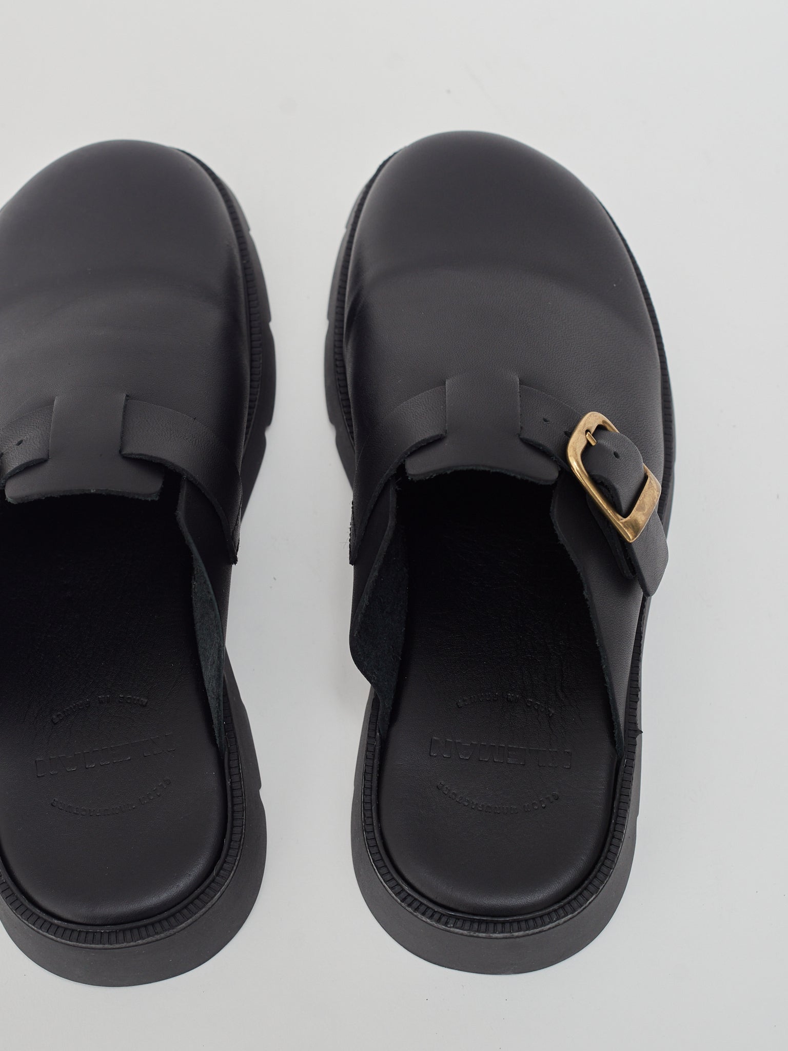 Namu Shop - Kleman Pacha - Black