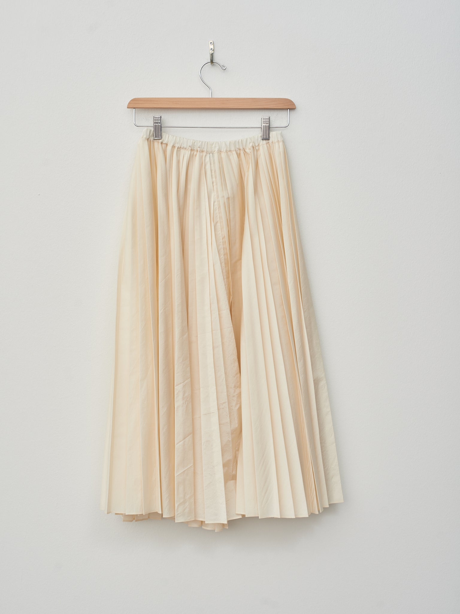 Namu Shop - Sara Lanzi Washed Taffeta Pleated Skirt - Ivory