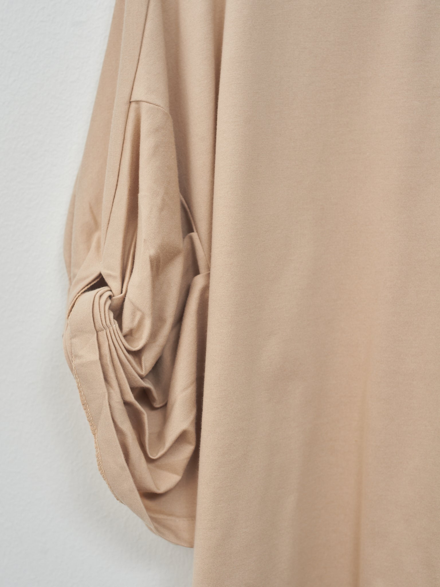 Namu Shop - Sayaka Davis Twisted Sleeve Tee - Biscotti