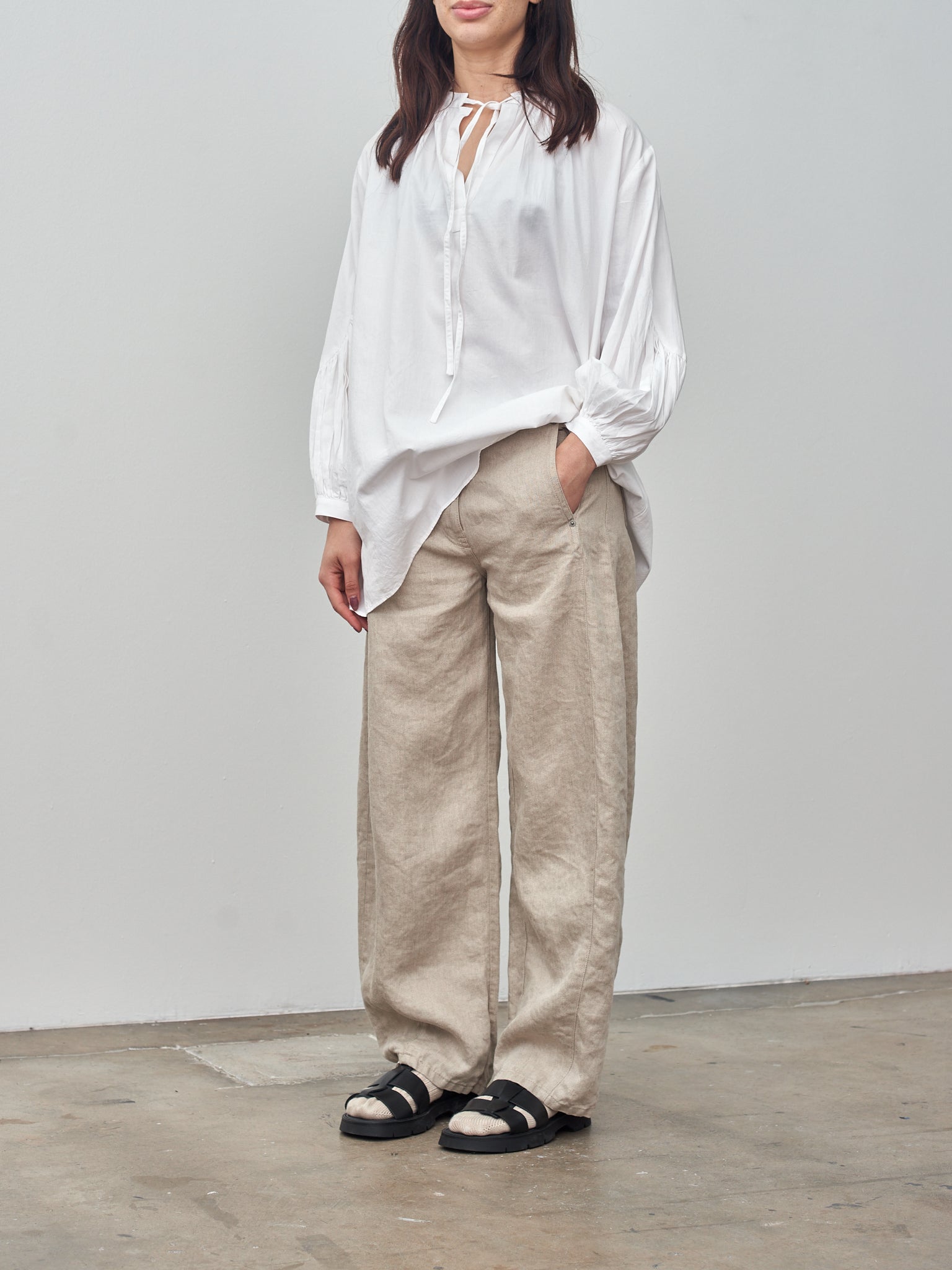 Namu Shop - Sayaka Davis Barrel Pants - Light Taupe