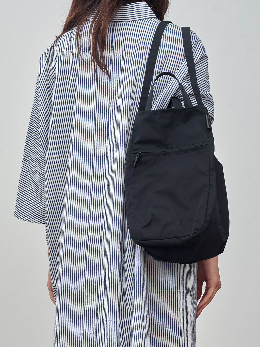 Namu Shop - Amiacalva Gabardine 2-Way Zippy Tote - Black