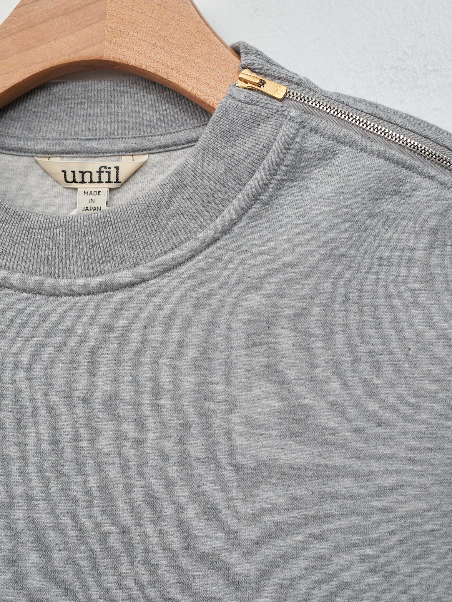 Namu Shop - Unfil Double Facing Jersey Cropped Half Sleeve Top - Heather Gray