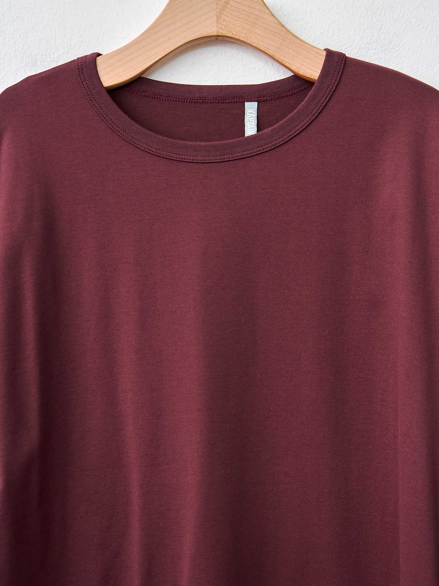 Namu Shop - Kaptain Sunshine Suvin Suede Tenjiku Half Sleeve Tee - Burgundy