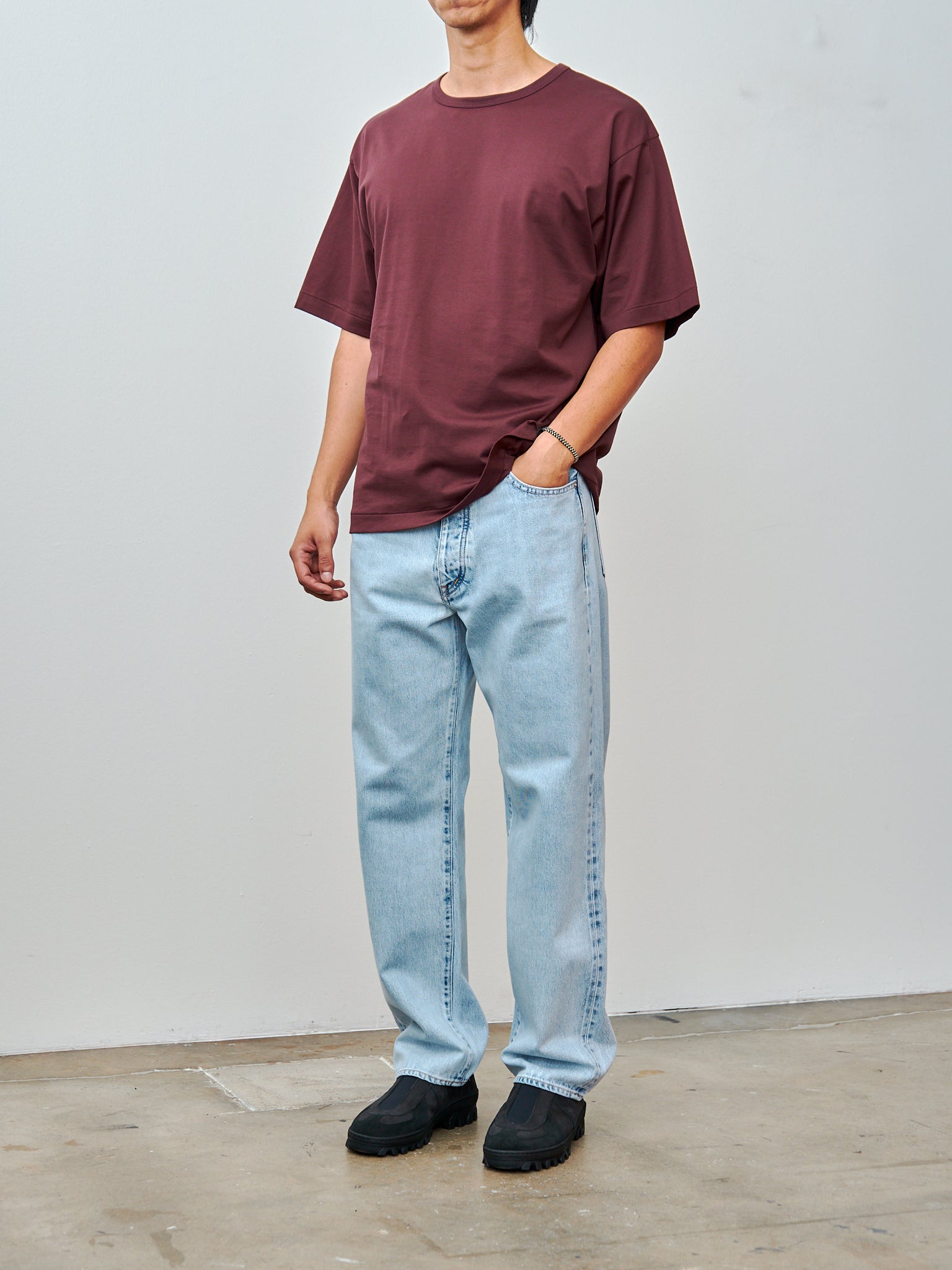 Namu Shop - Kaptain Sunshine Suvin Suede Tenjiku Half Sleeve Tee - Burgundy