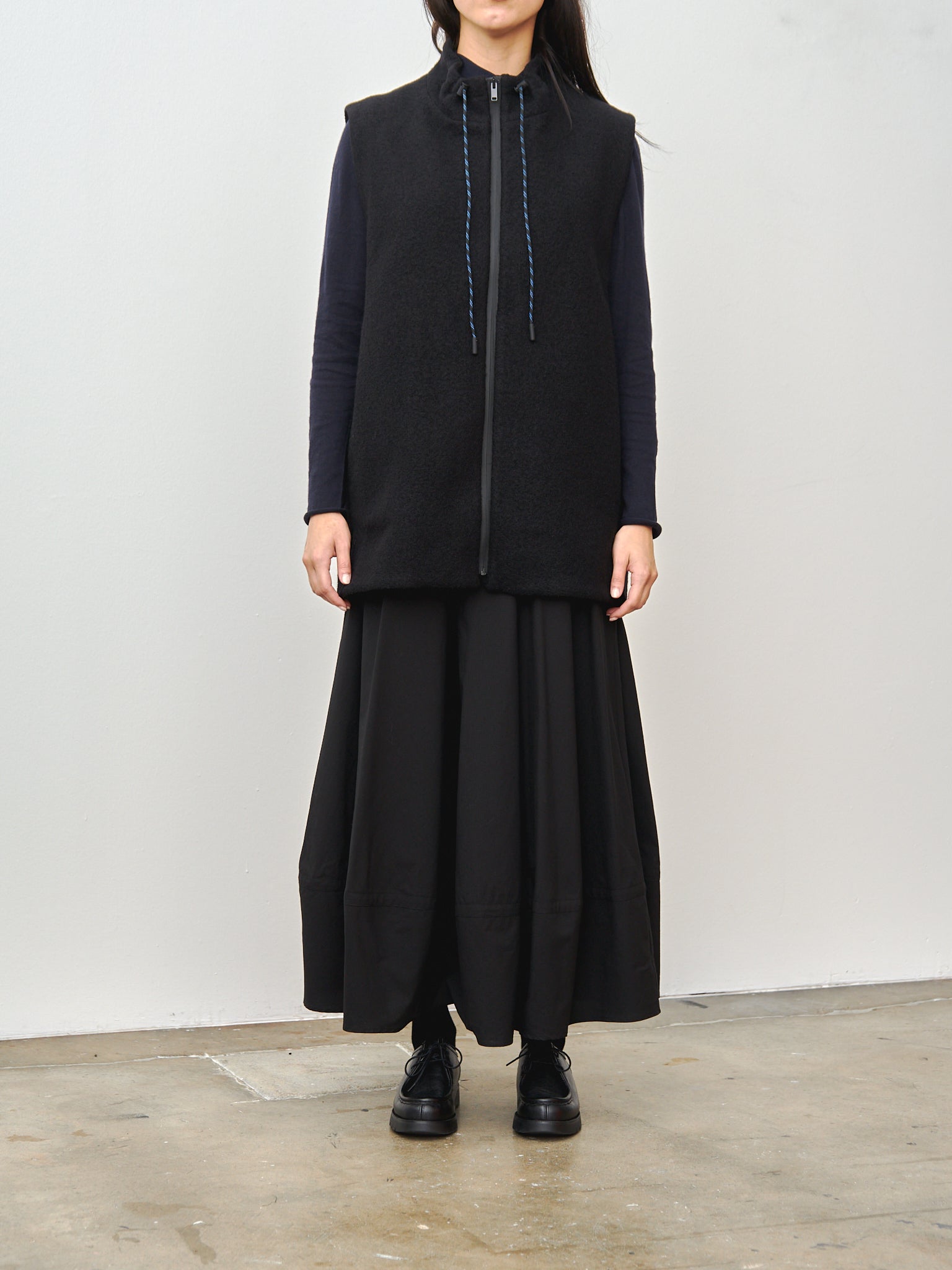 Namu Shop - Toogood The Wayfinder Gilet - Wool Fleece Flint
