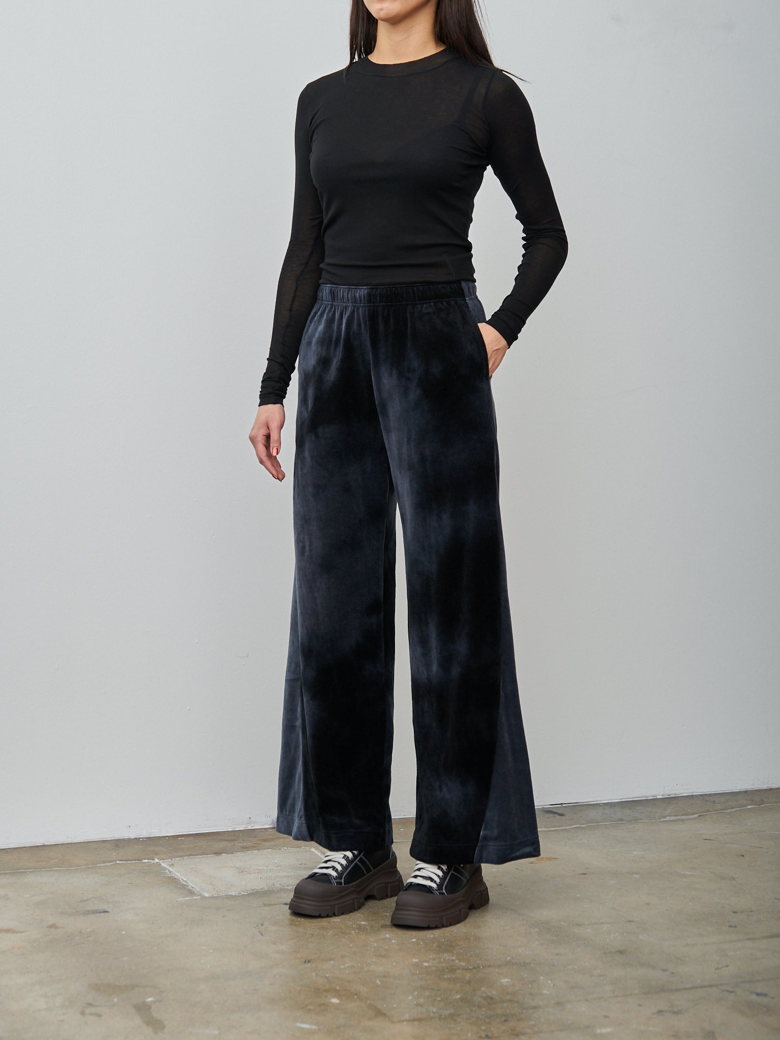 Namu Shop - Unfil Tie-Dyed Cotton Velour Pants - Black x Gray