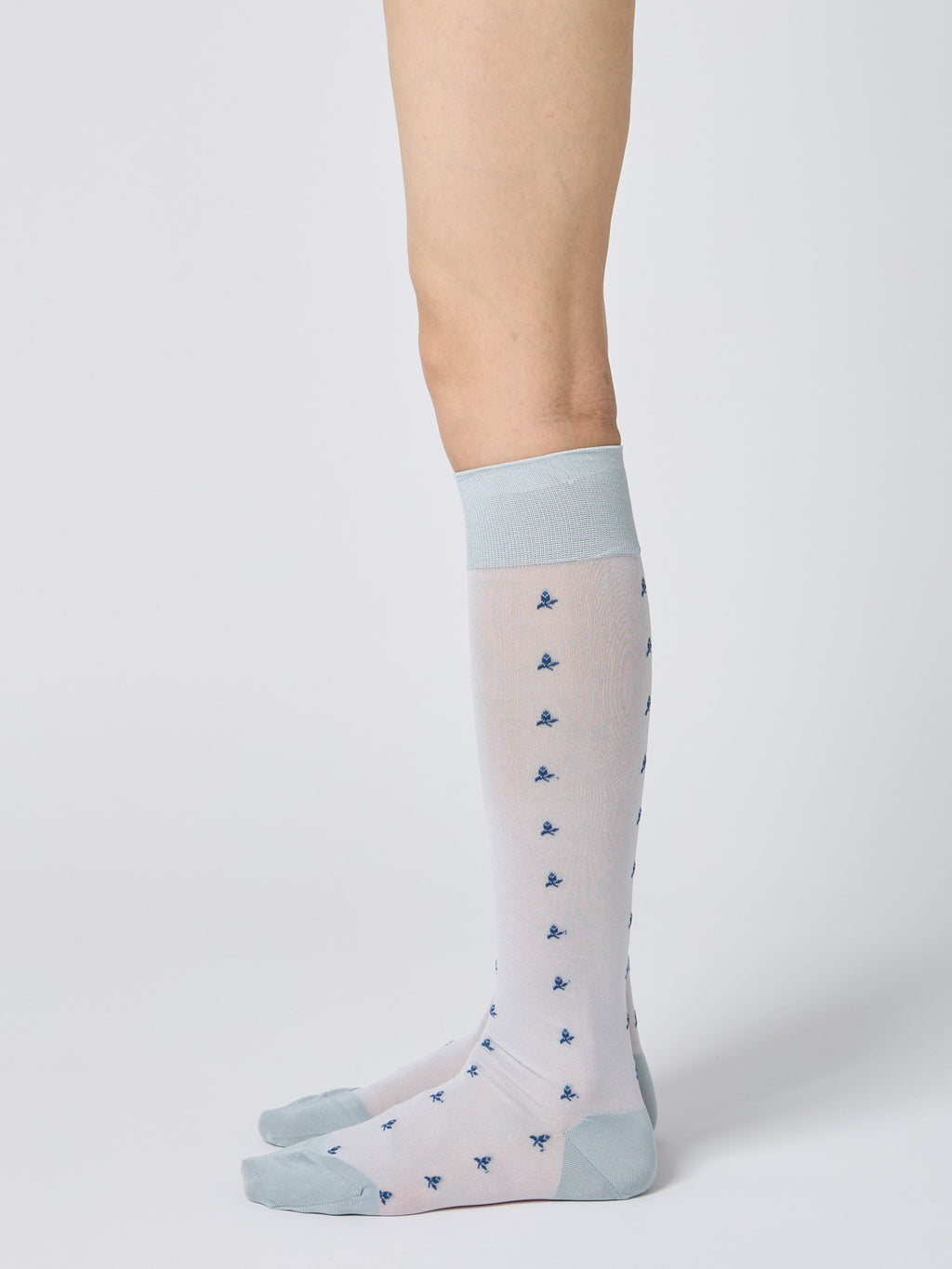 Namu Shop - Babaco Tiny Flower Sheer Knee High Socks - Black, Light Blue