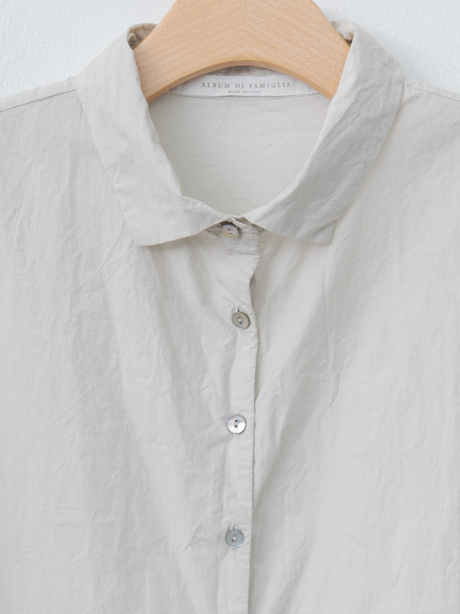 Namu Shop - Album di Famiglia Short Collar Shirt TC - Pebble