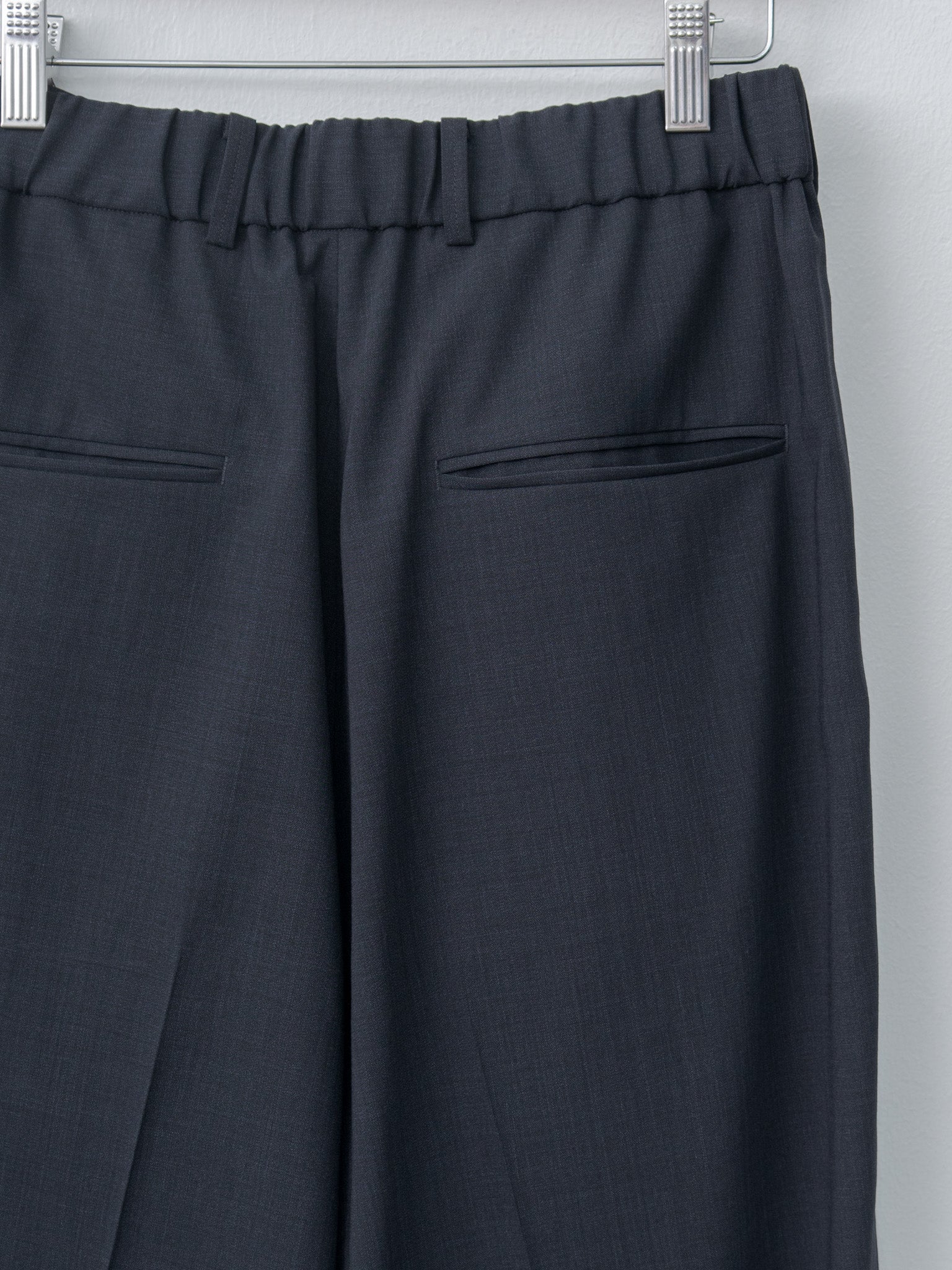 Namu Shop - Aton Twist Wool Gauze Two Tucked Easy Pants - Navy Top