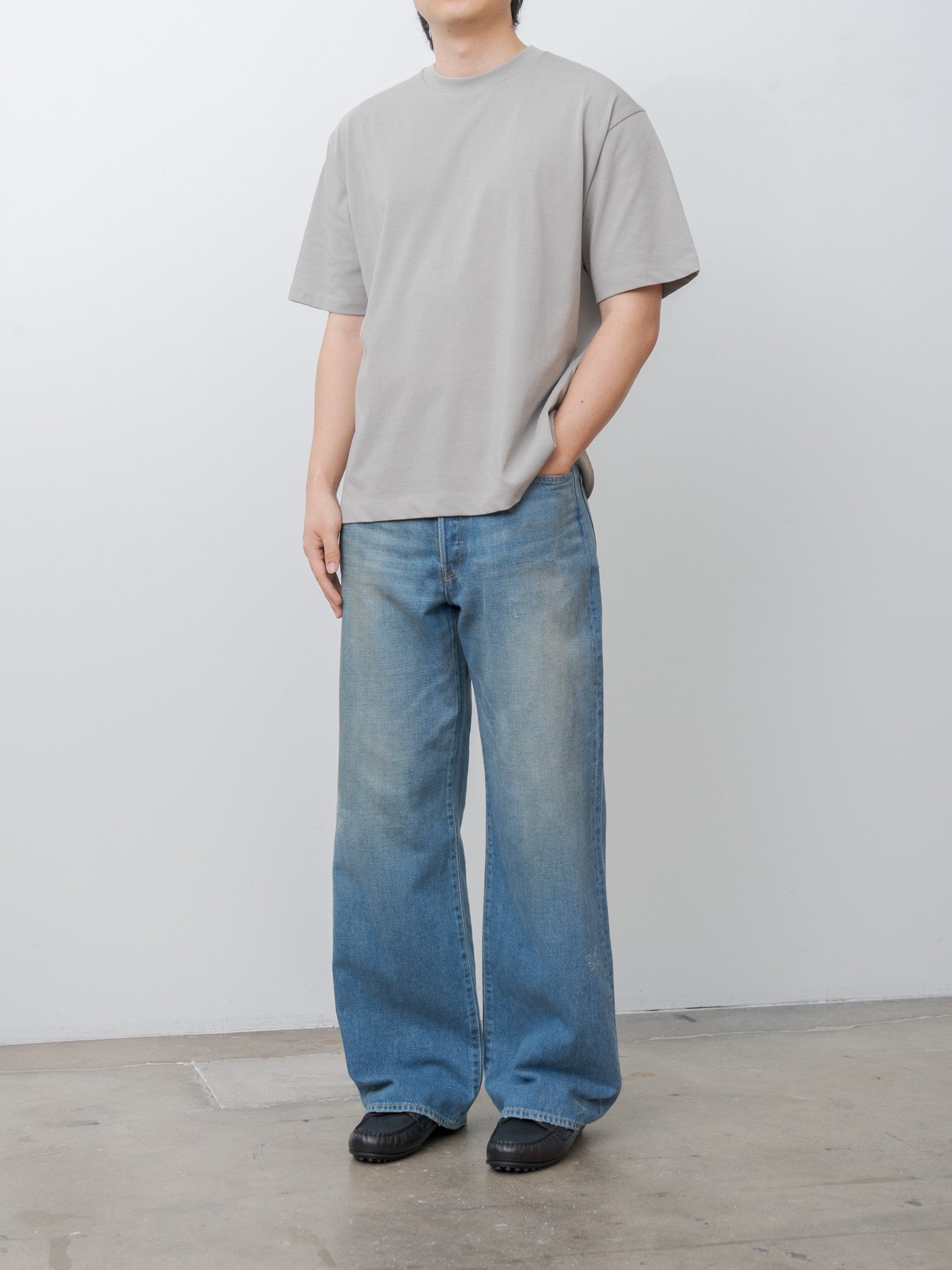 Namu Shop - Aton Fresca Plate Loose Fit T-Shirt - Gray