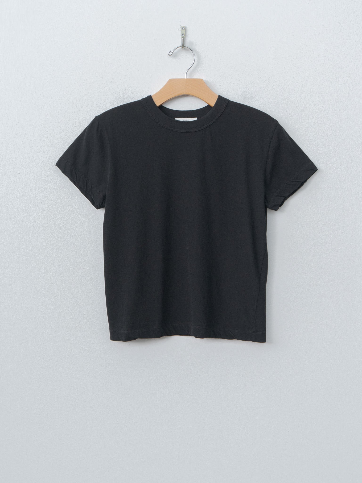 Namu Shop - Aton Fresca Single Jersey Compact T-Shirt - Black