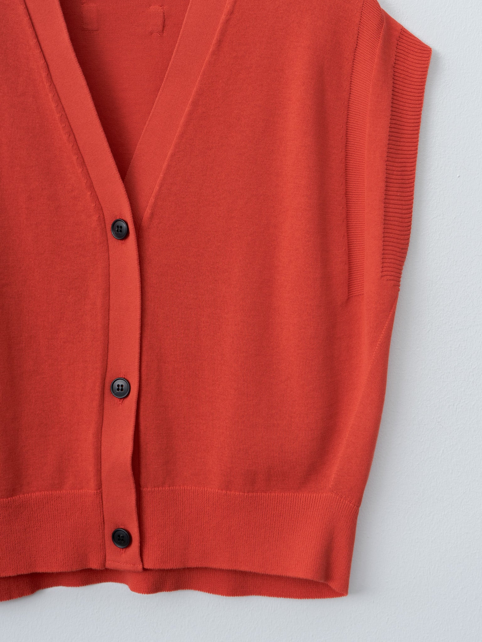 Namu Shop - Nicholson & Nicholson WIND Knit Vest - Orange Red