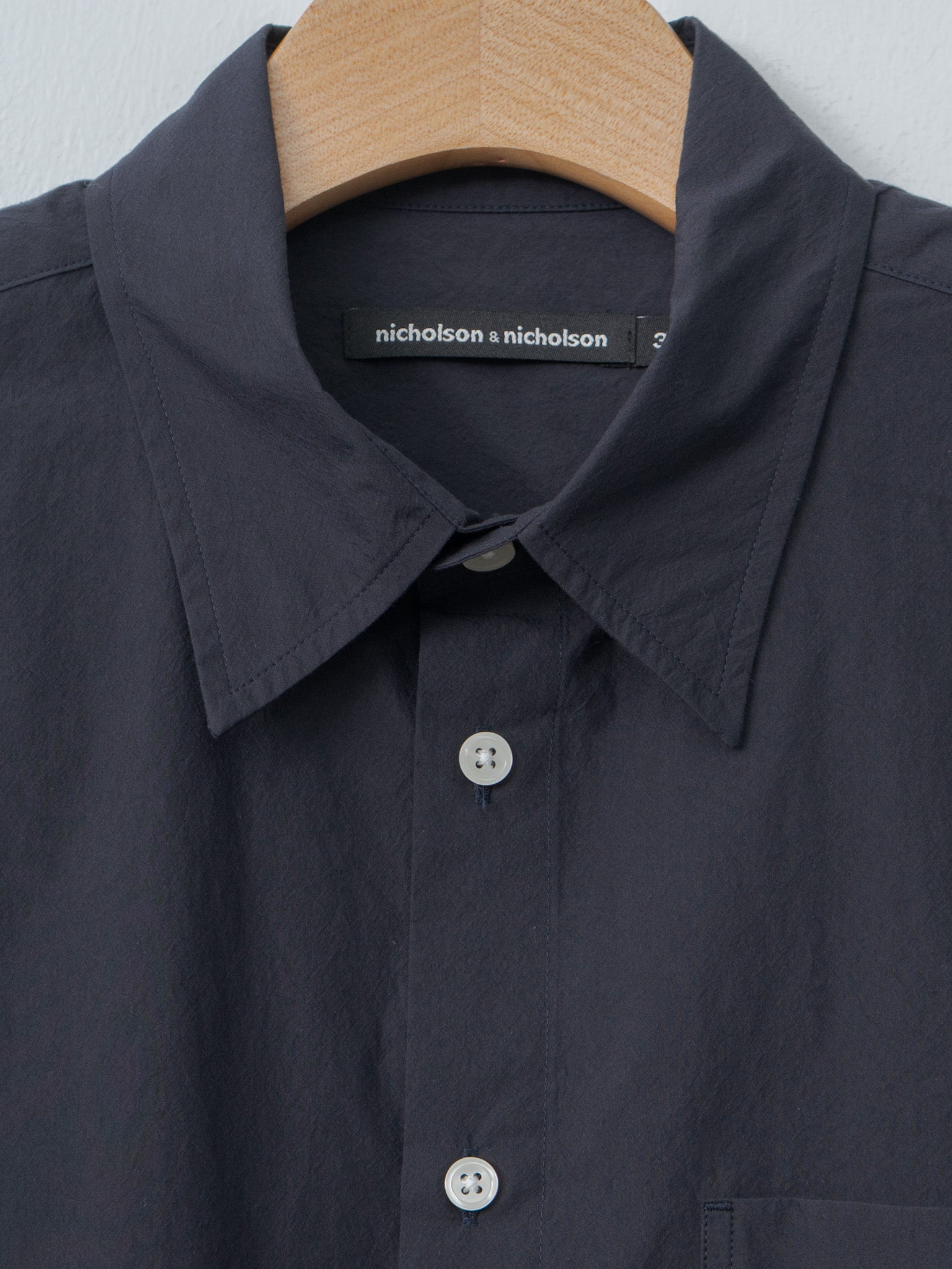 Namu Shop - Nicholson & Nicholson CLEA-W Shirt - Navy