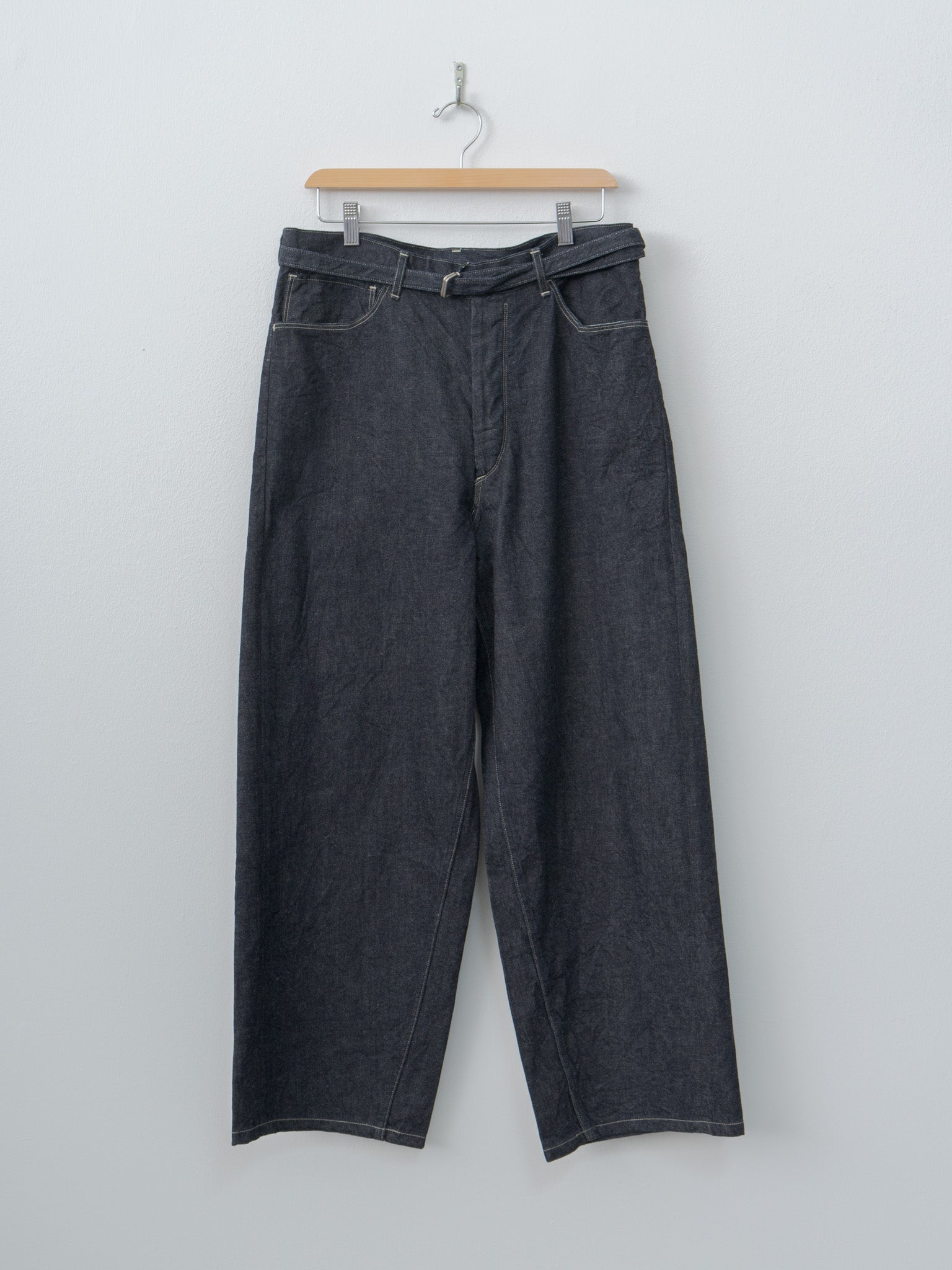 Namu Shop - Blurhms 12.9oz Denim Bias Belted Pants - Indigo