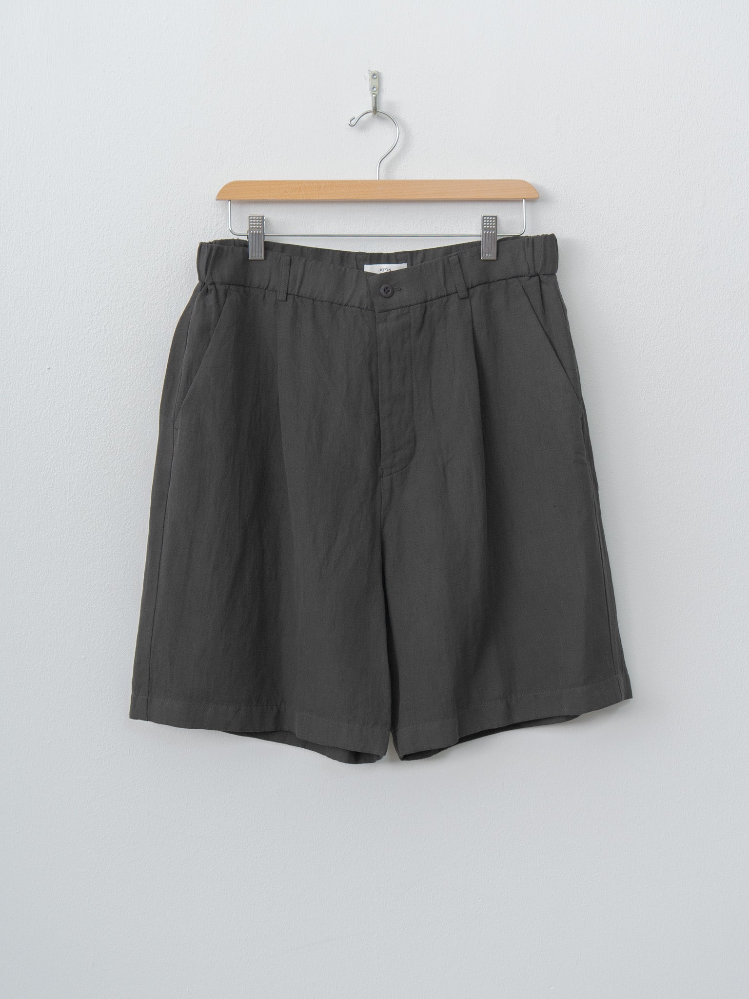 Namu Shop - Aton Cotton Linen Voile Loose Fit Shorts - Charcoal Gray