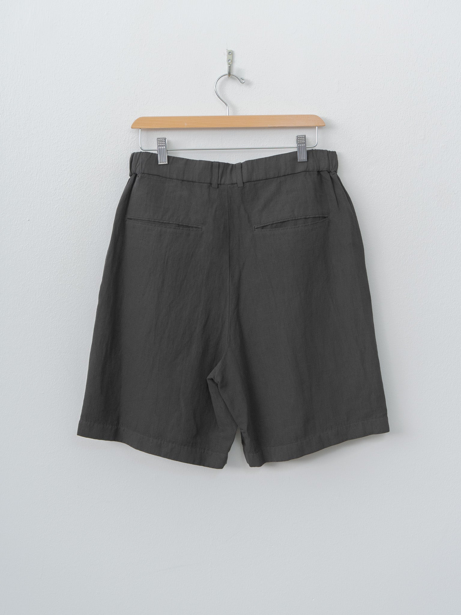 Namu Shop - Aton Cotton Linen Voile Loose Fit Shorts - Charcoal Gray