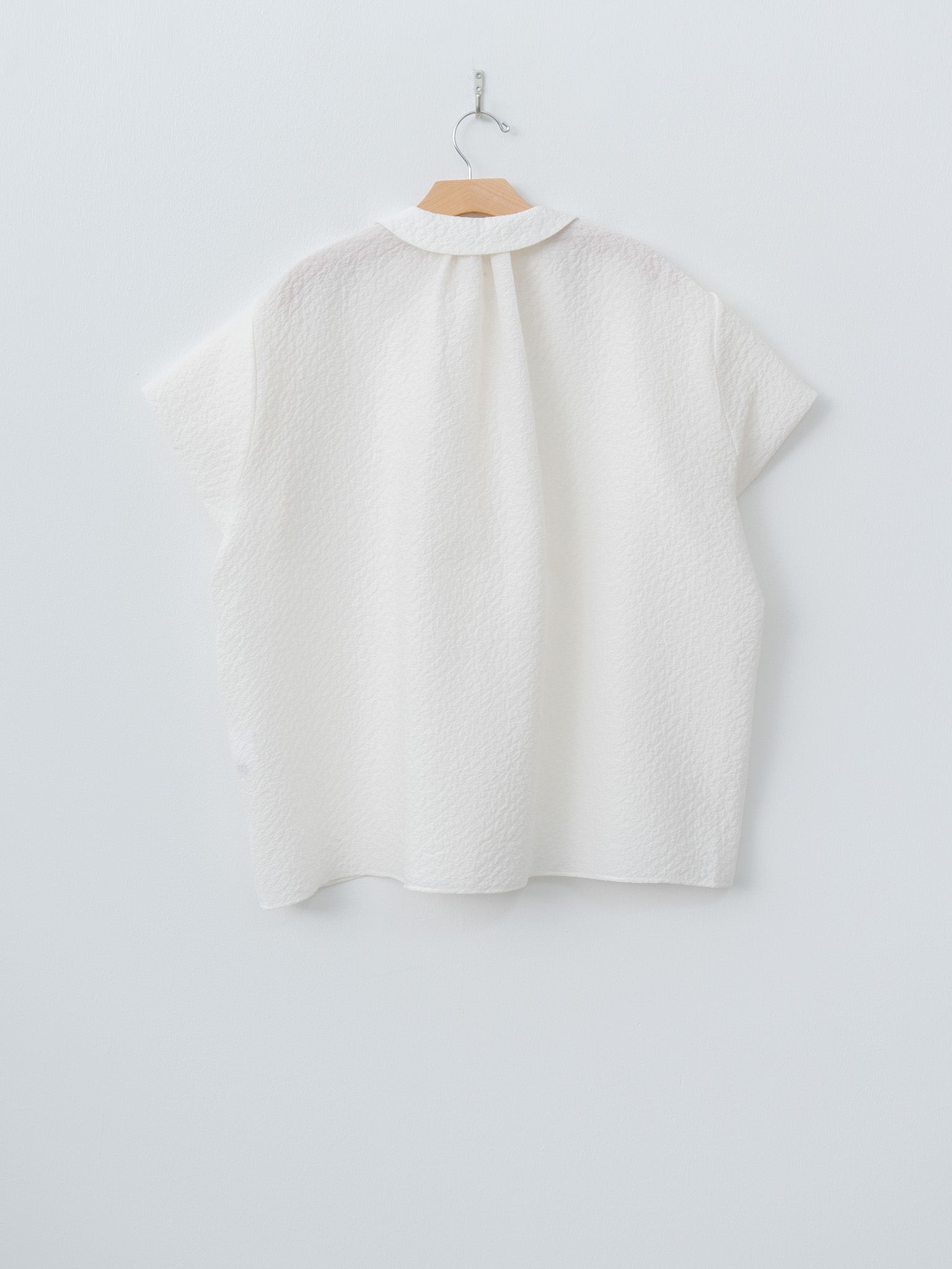 Namu Shop - Eleph Auntie Shirt - White