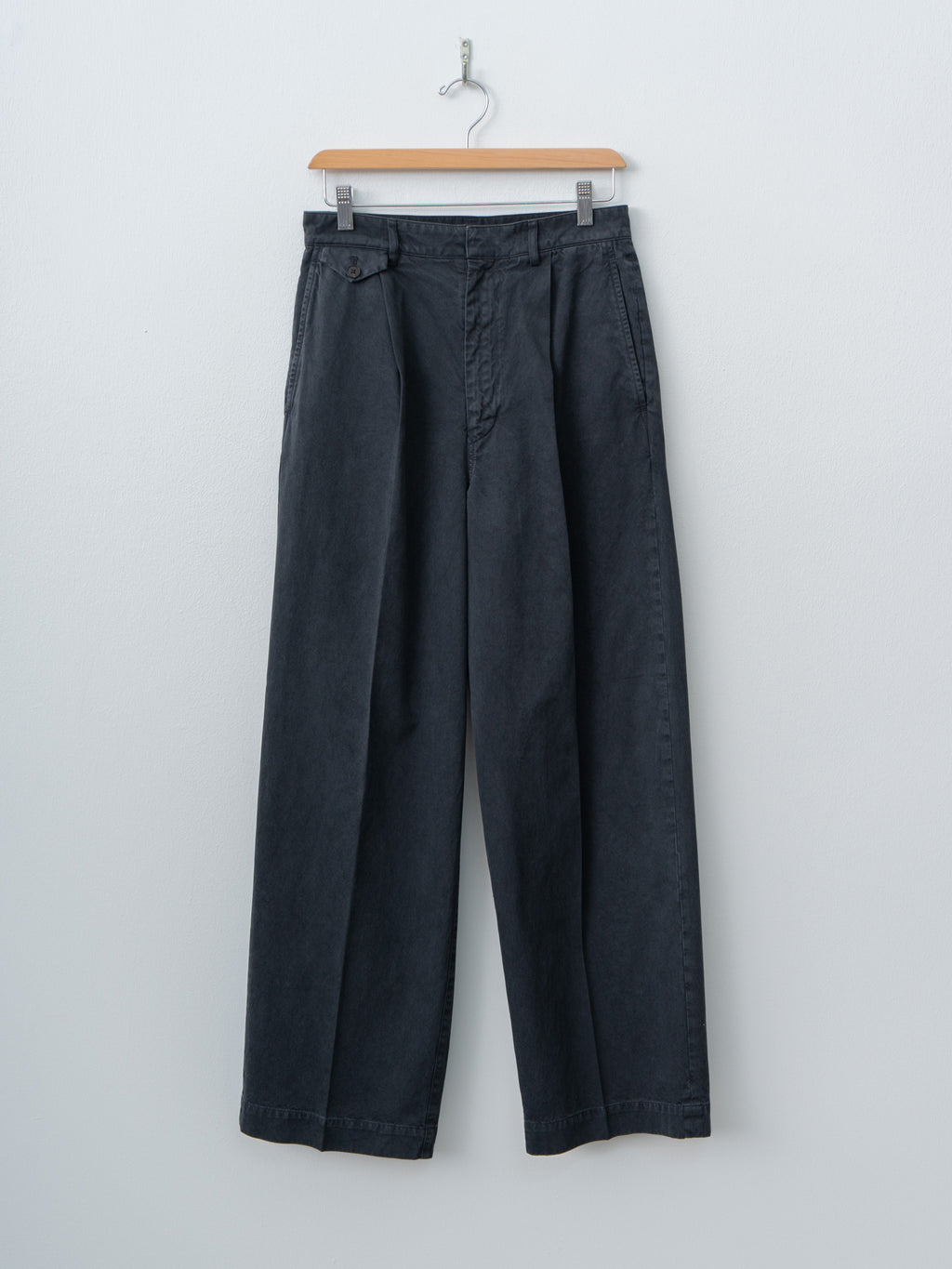 Namu Shop - Auralee Garment-Dyed Finx Light Chino One-Tuck Wide Pants - Black