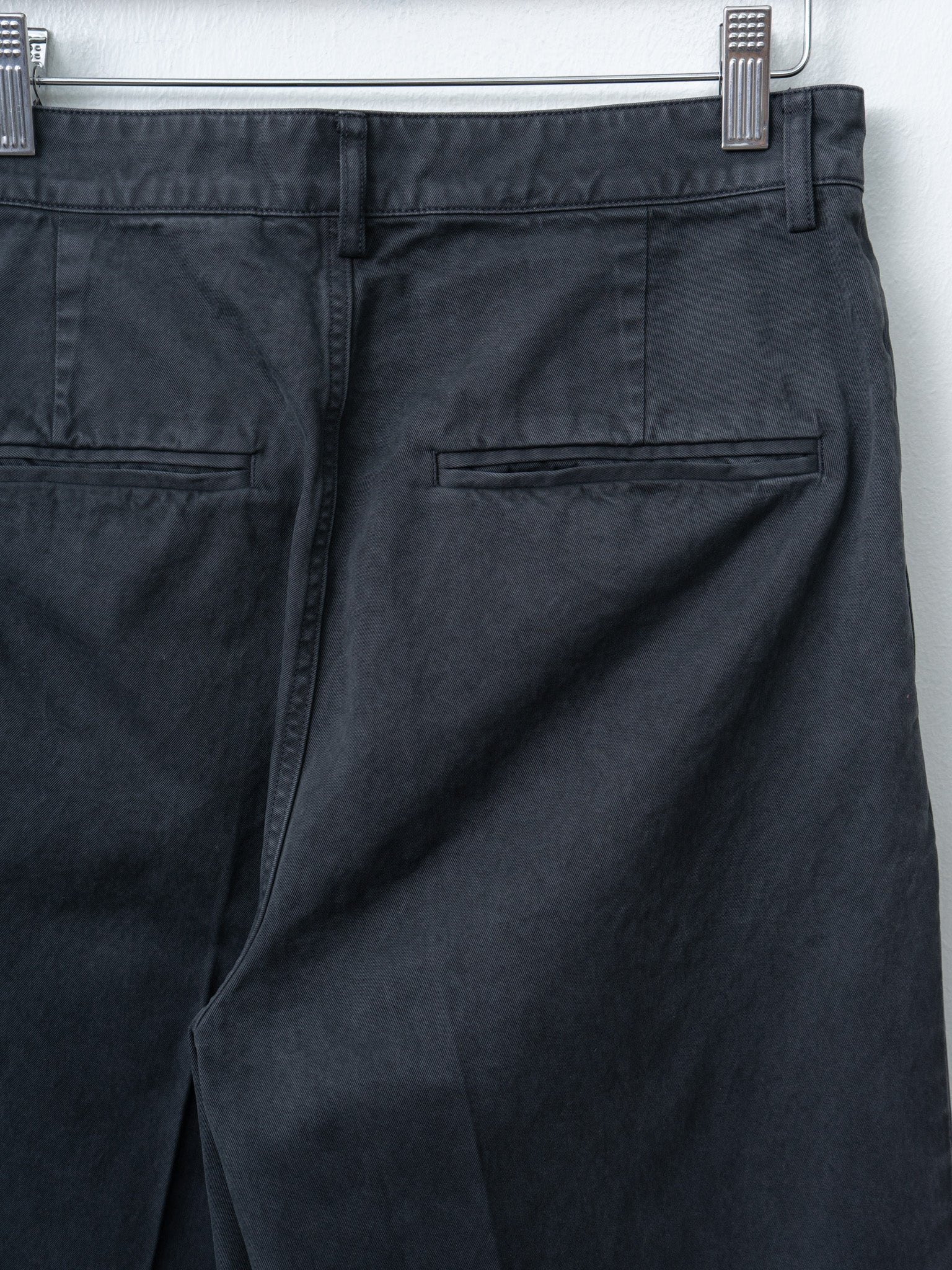 Namu Shop - Auralee Garment-Dyed Finx Light Chino One-Tuck Wide Pants - Black