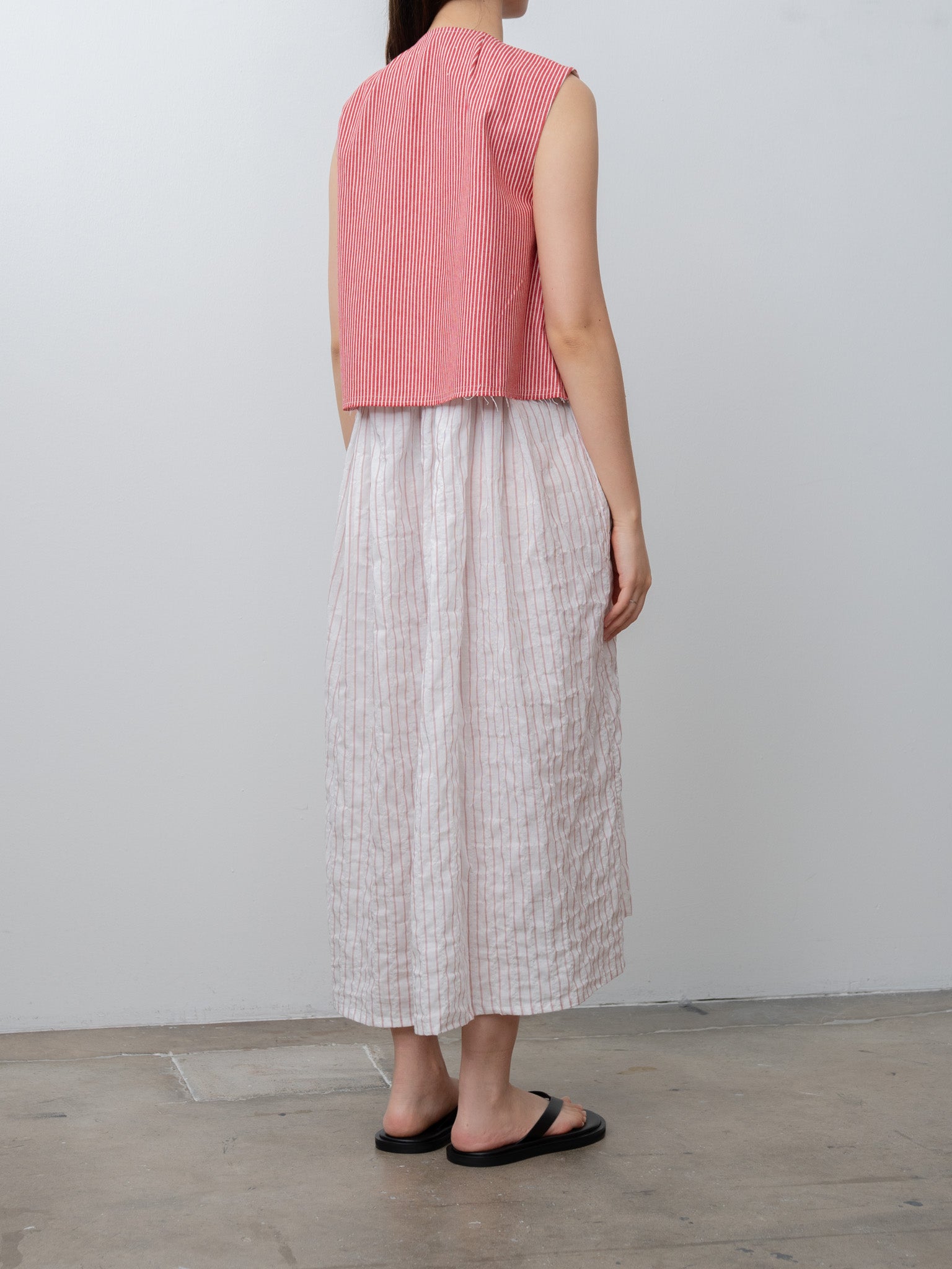 Namu Shop - Eleph A Cropped Top - Red