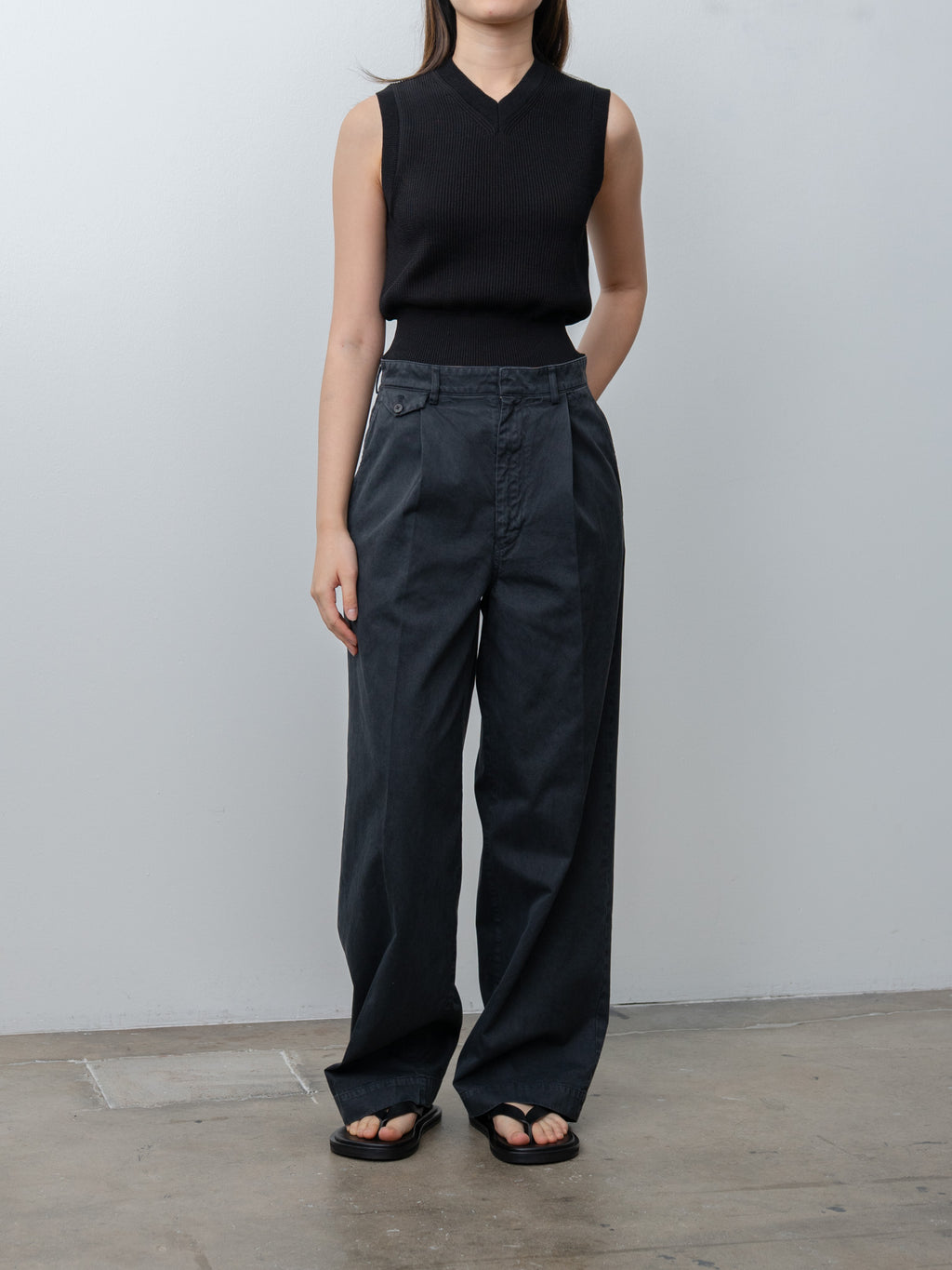 Namu Shop - Auralee Garment-Dyed Finx Light Chino One-Tuck Wide Pants - Black