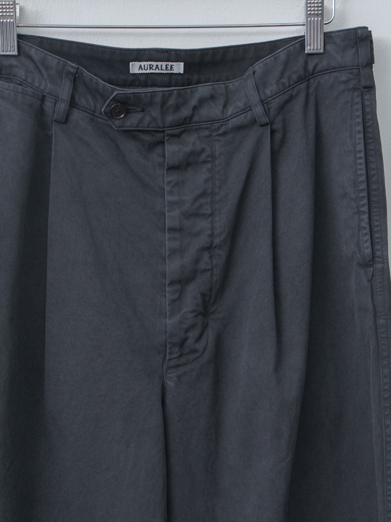 Namu Shop - Auralee Garment-Dyed Finx Light Chino One-Tuck Wide Pants - Black