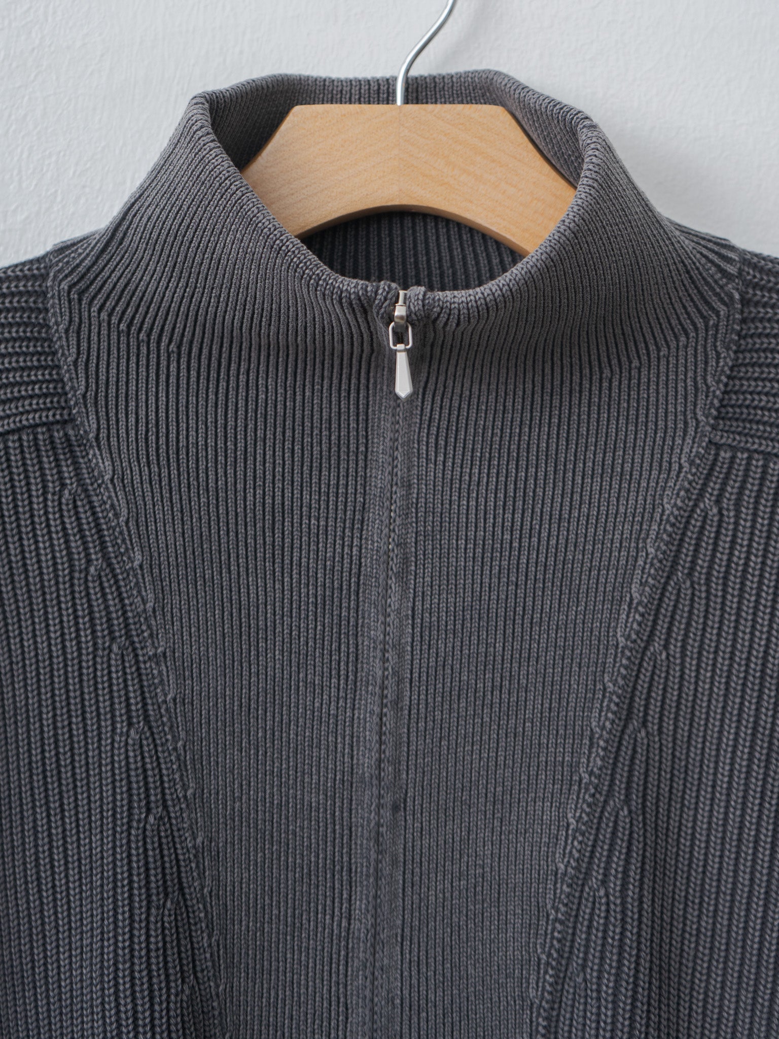 Namu Shop - Yleve Faded Stonewash KN Zip P/O - Faded Charcoal
