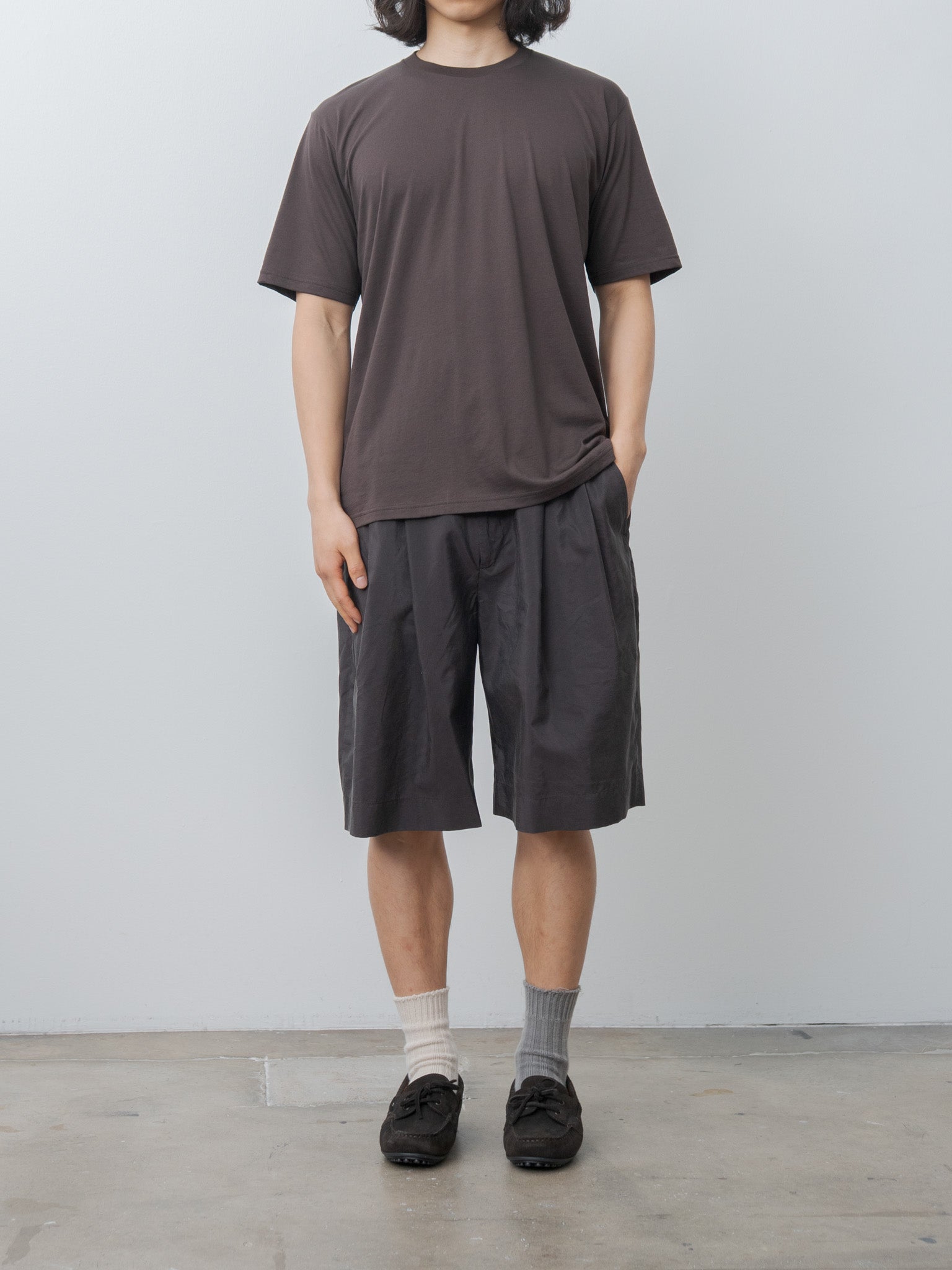 Namu Shop - ssstein Silk Nylon Wide Easy Short Trousers - Charcoal Brown