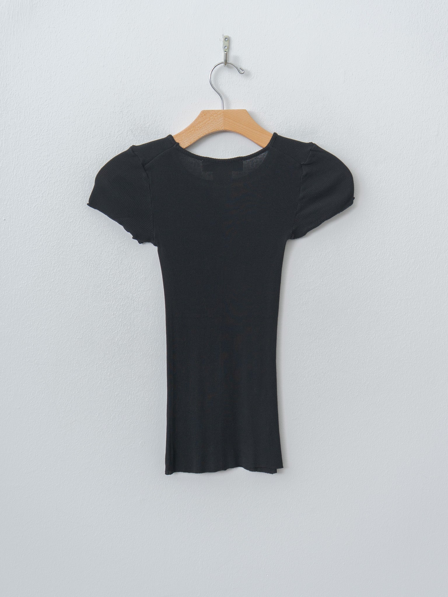 Namu Shop - Sayaka Davis Cap Sleeve Tee - Black