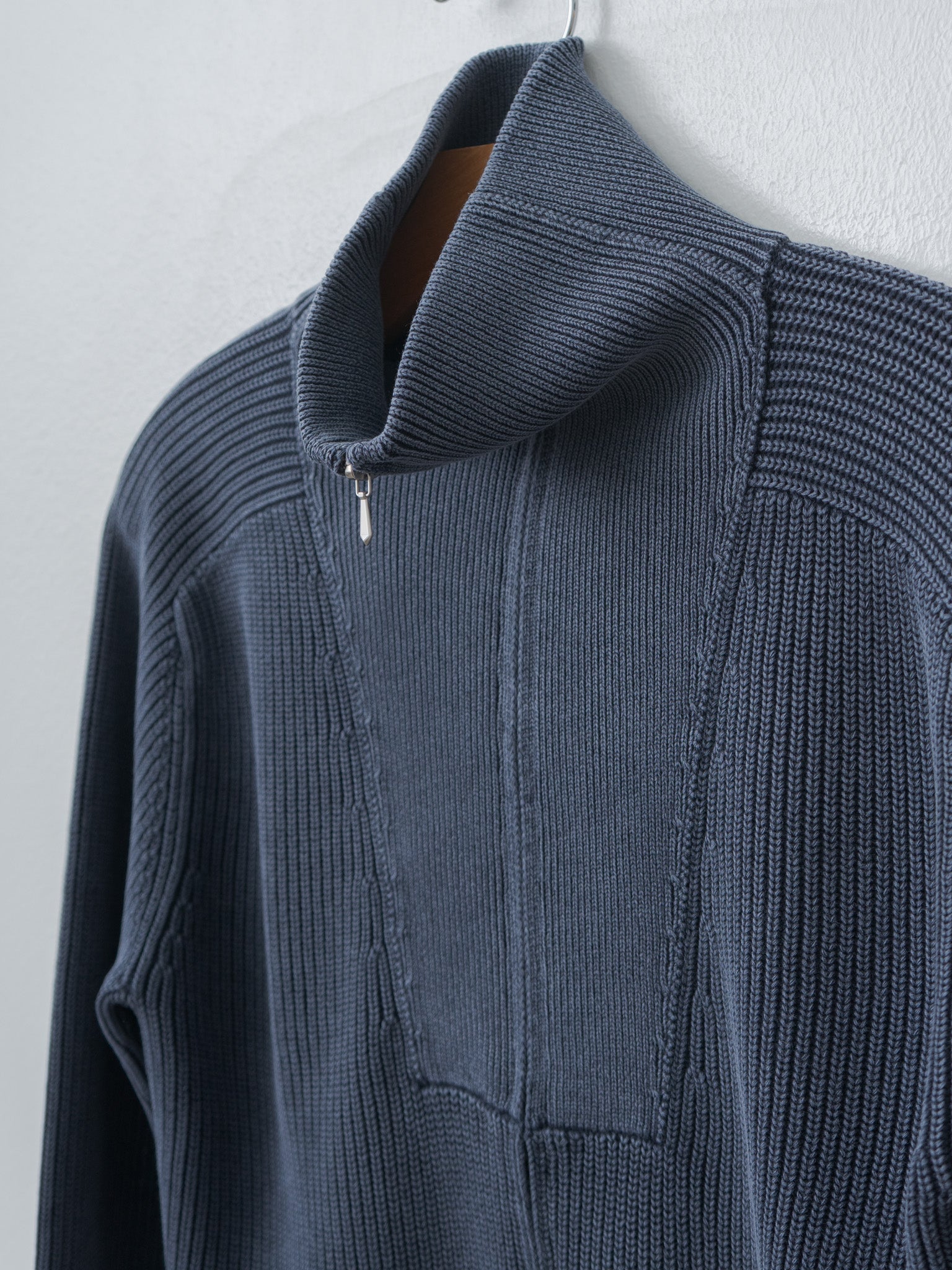 Namu Shop - Yleve Faded Stonewash KN Zip P/O - Faded Navy