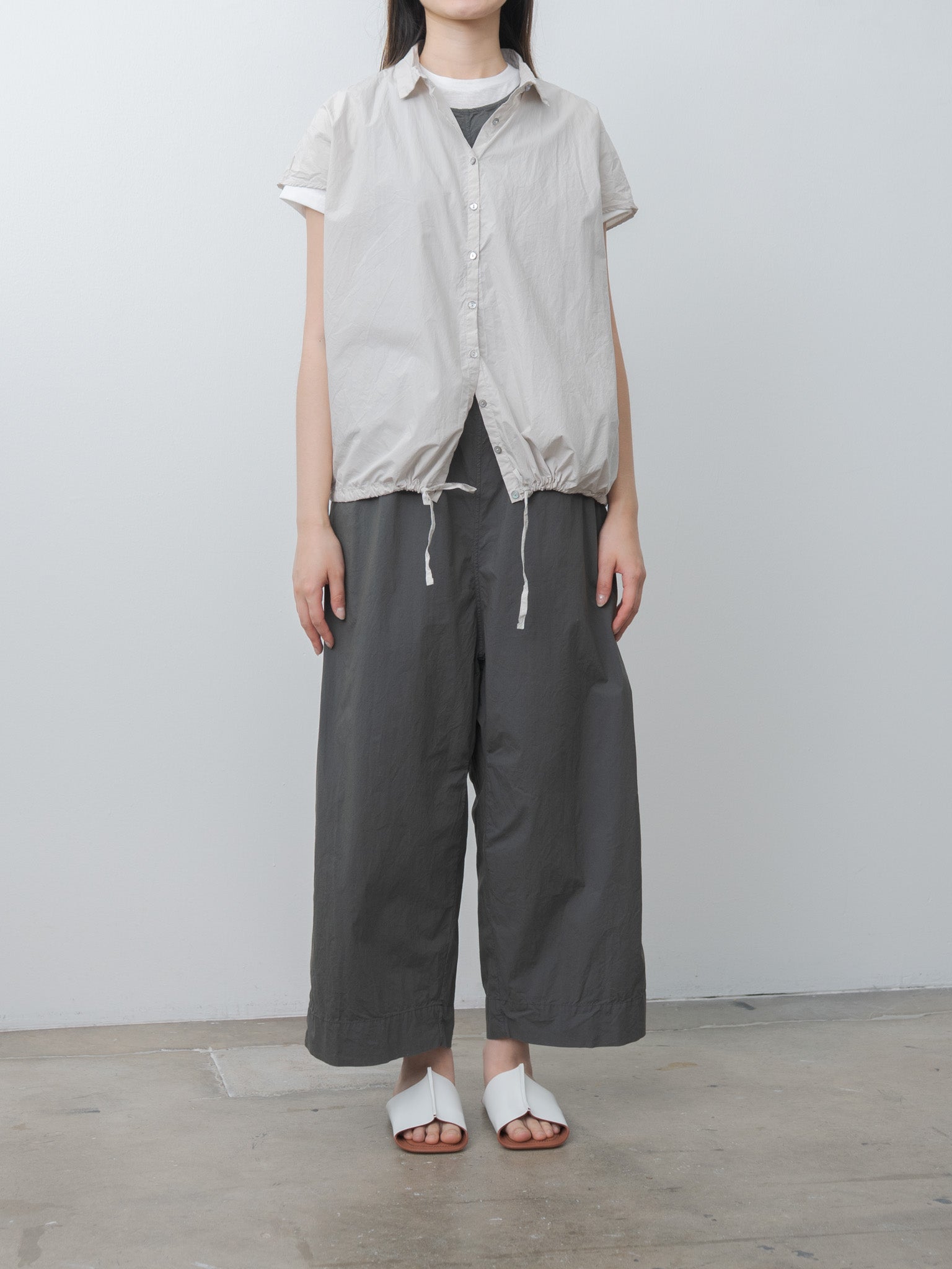 Namu Shop - Album di Famiglia Short Sleeveless Shirt TC - Pebble