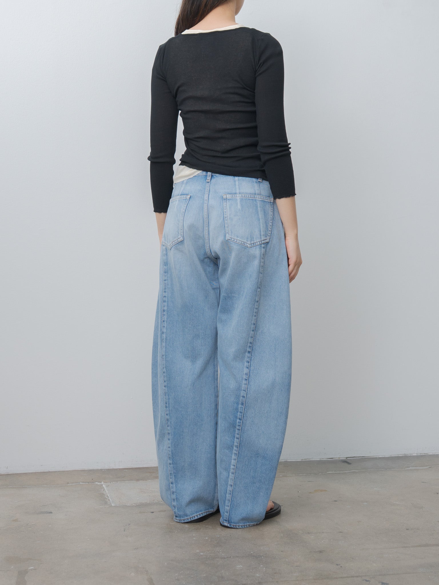 Namu Shop - Sayaka Davis Henley Tee - Black