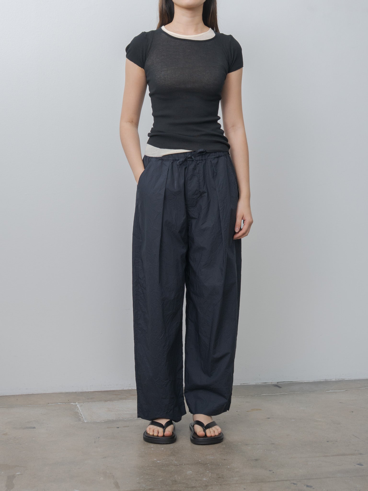 Namu Shop - Sayaka Davis Cap Sleeve Tee - Black