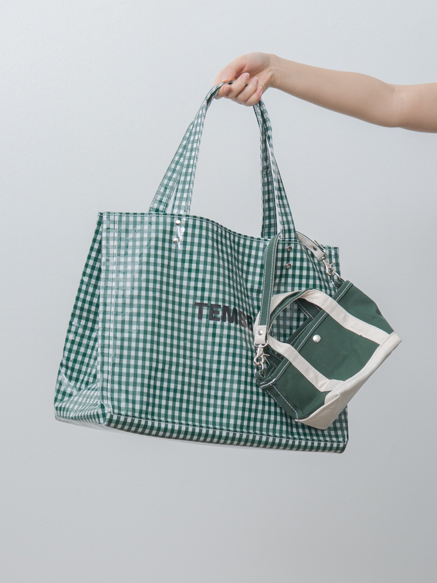 Namu Shop - Tembea Carry Tote - Gingham Green