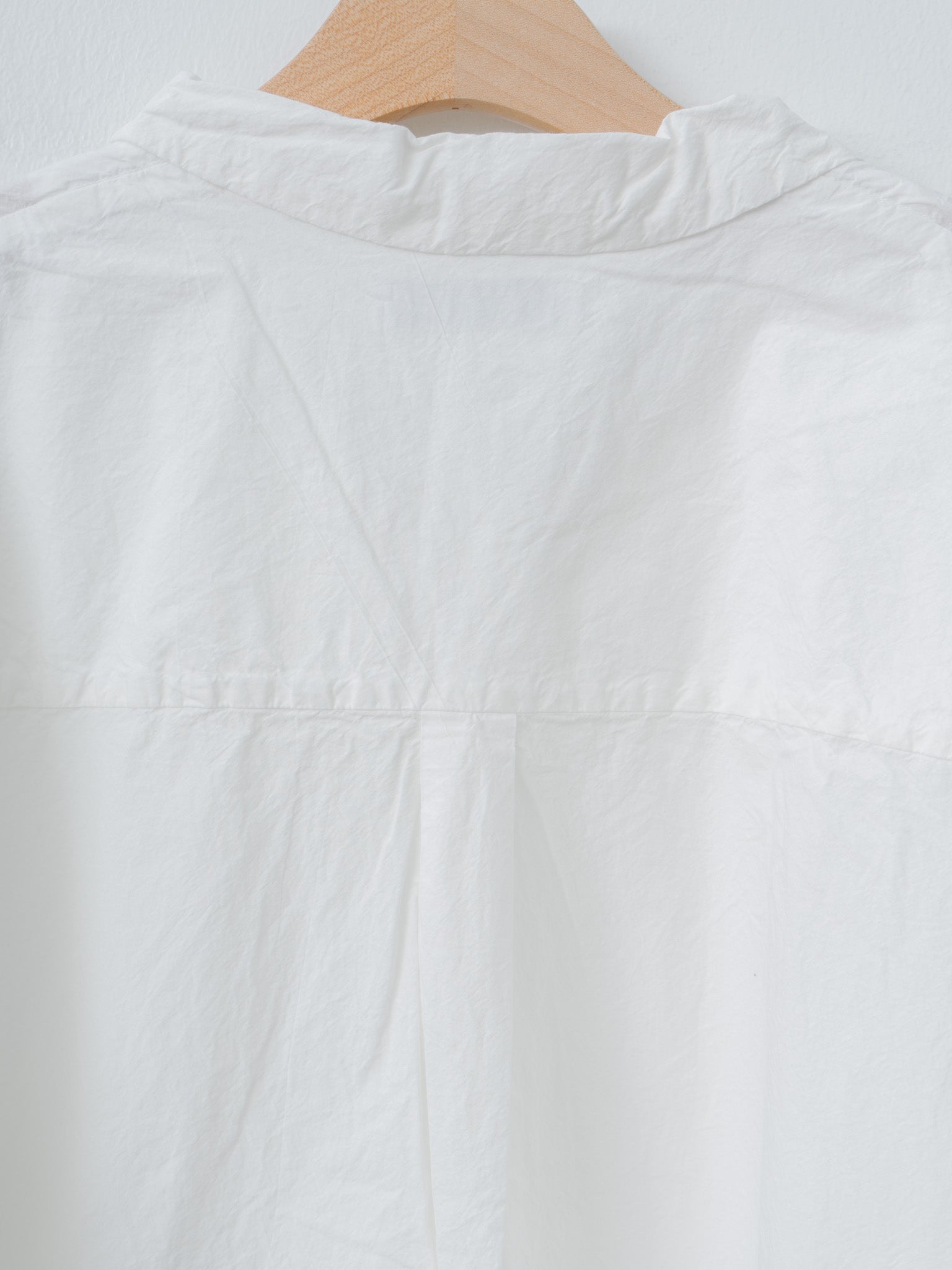 Shrink Open Collar Shirt - White