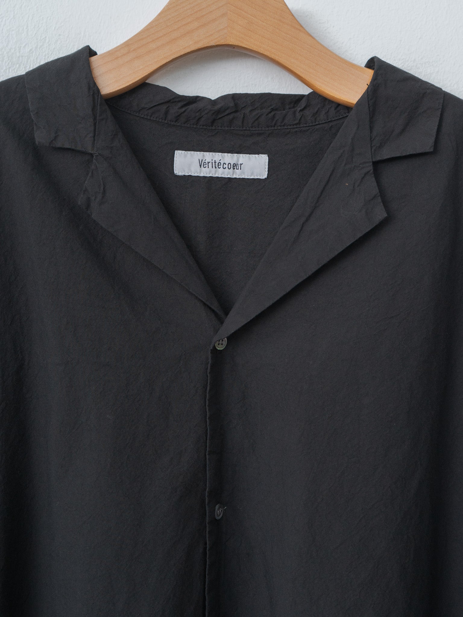 Shrink Open Collar Shirt - Black