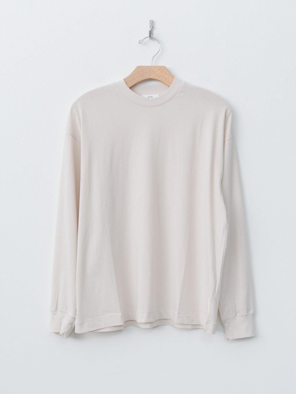 Namu Shop - Aton Fresca Nubuck Longsleeve T–Shirt - Warm White