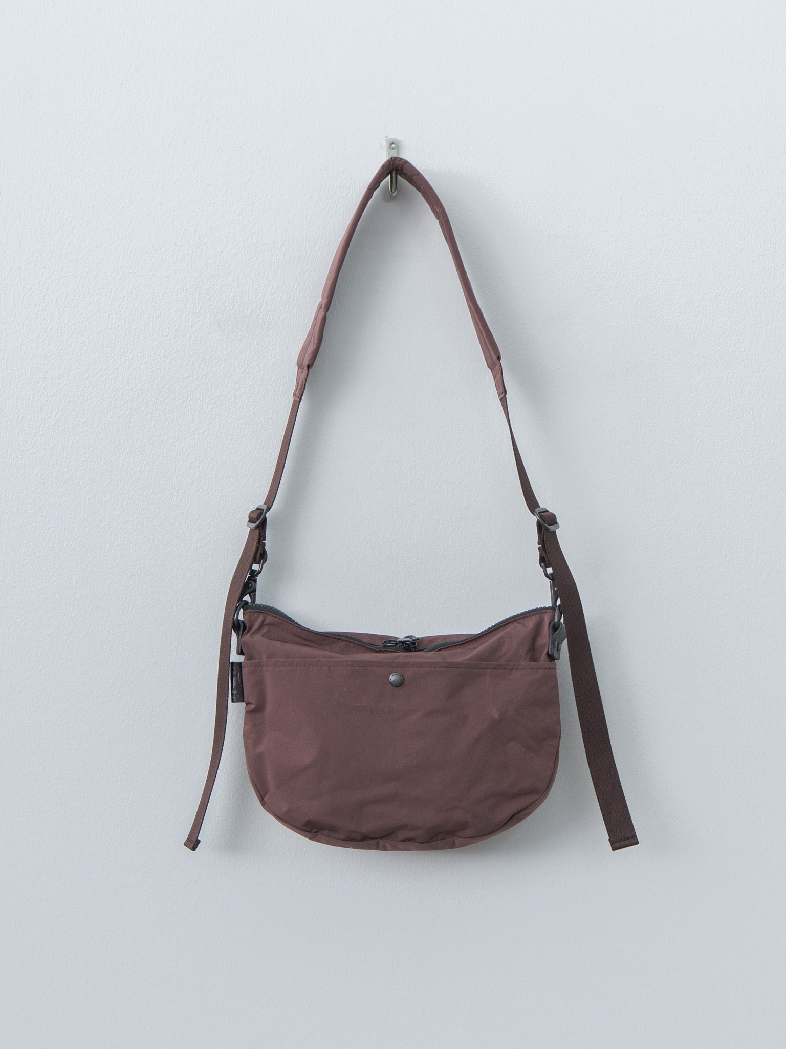 Split Yarn Bodybag S - Bordeaux Brown