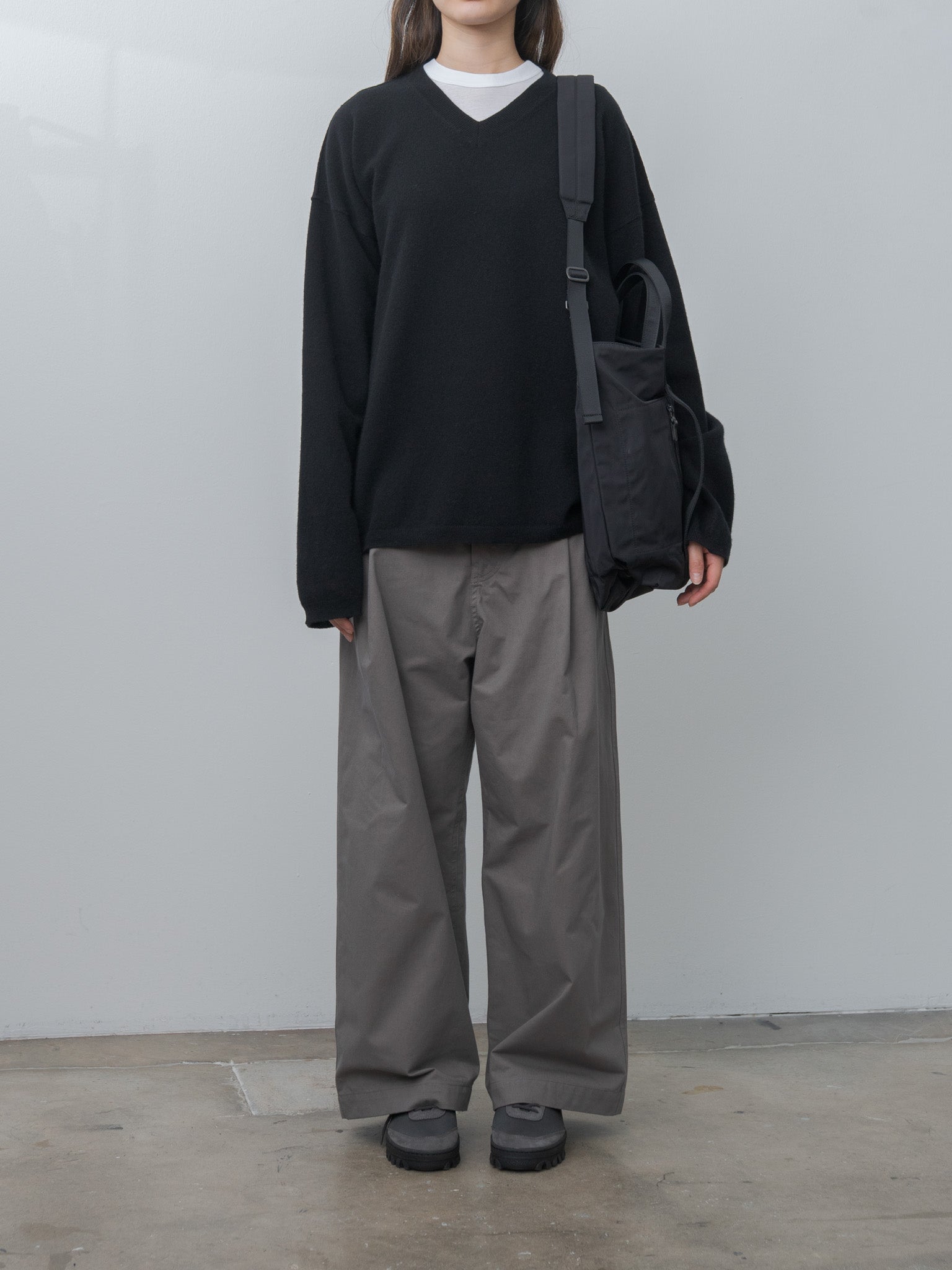 Gabardine 2-Way Shoulder T - Black