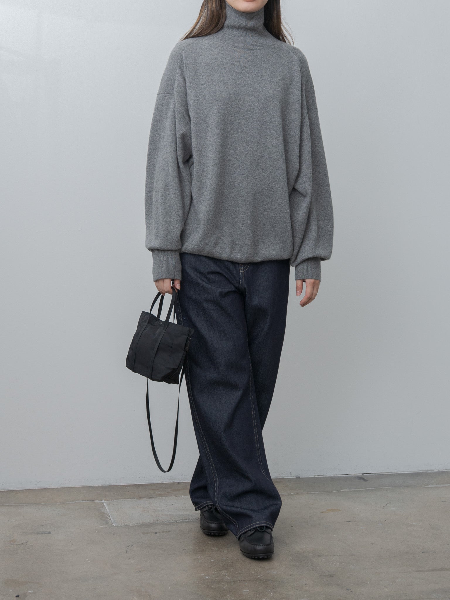Gabardine 2-Way Shoulder Portable S - Black