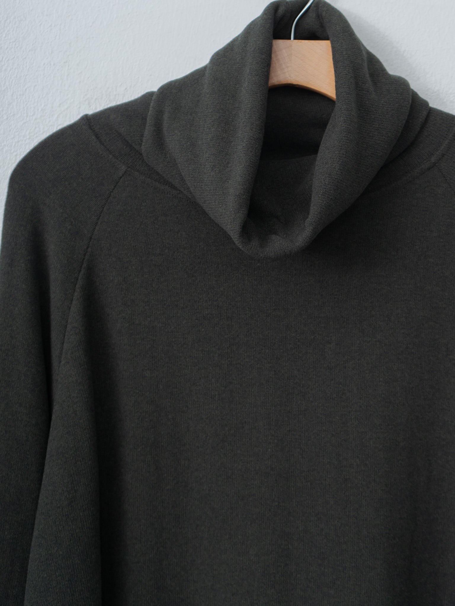 Namu Shop - Album di Famiglia Unisex Turtleneck JP