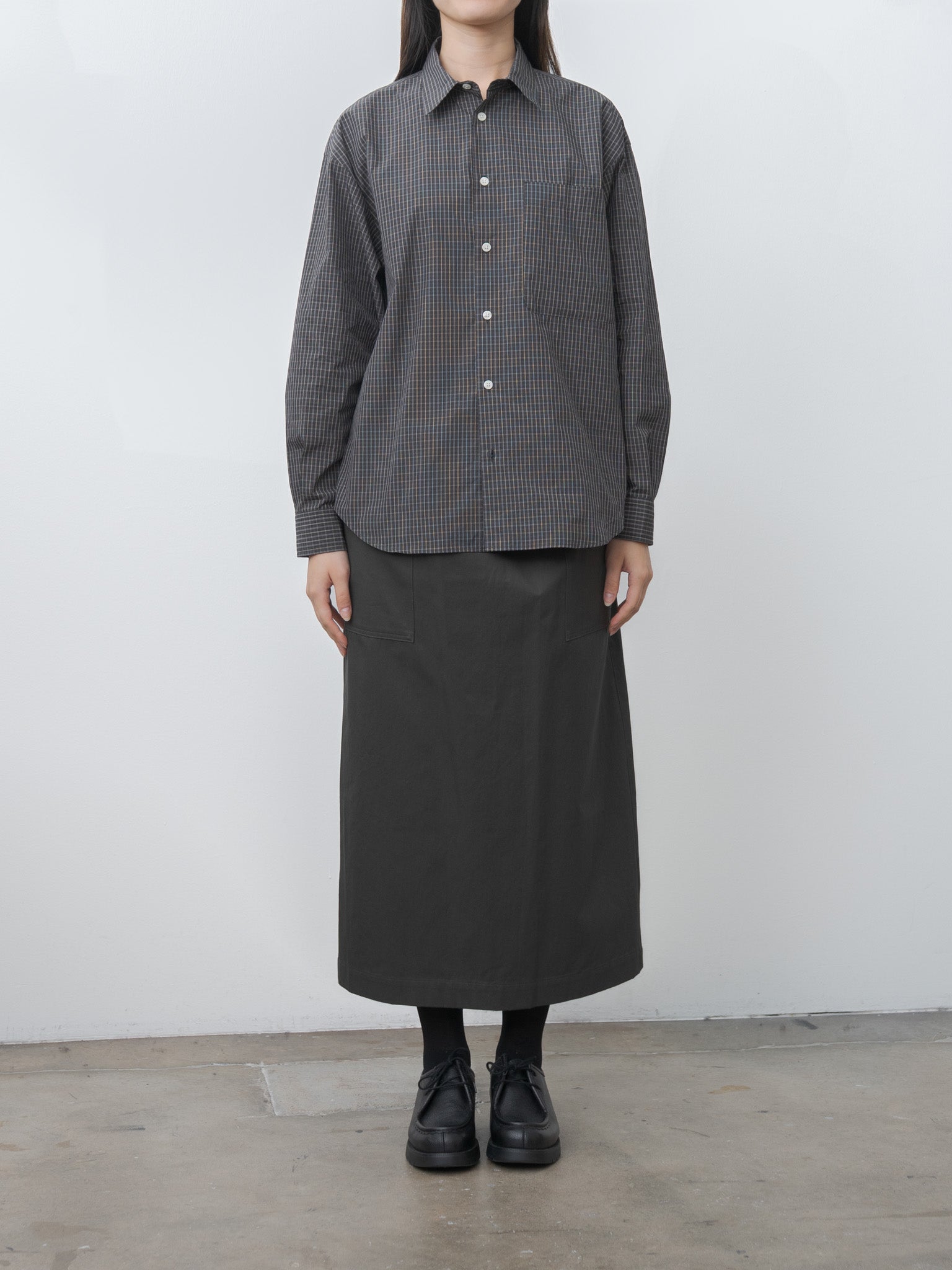 Namu Shop - Nicholson & Nicholson DONA-LC Slim Skirt