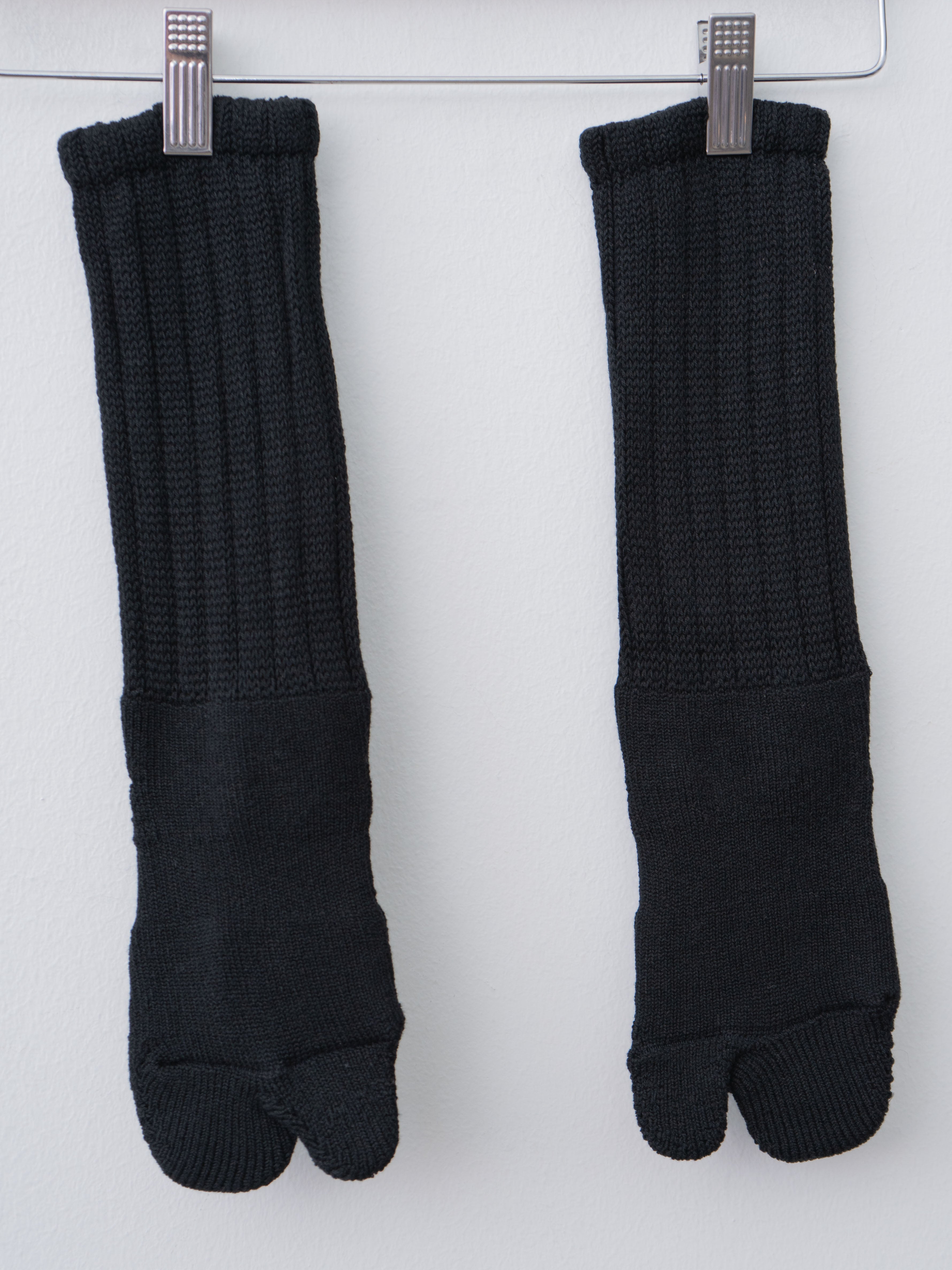 Namu Shop - Yoko Sakamoto Tabi Pile Socks - Heather Gray, Black