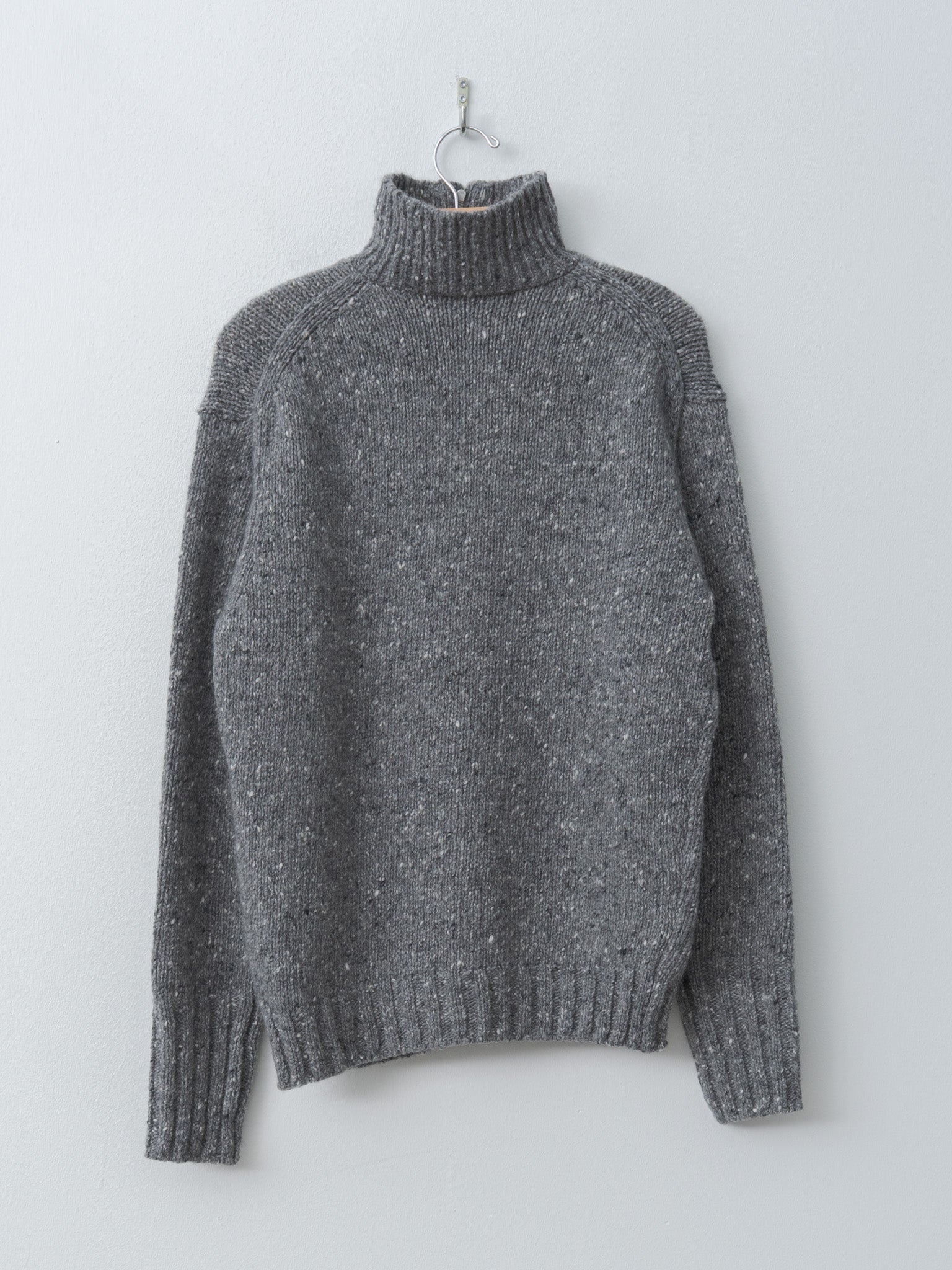 Namu Shop - Auralee Low-Gauge Homespun Tweed Knit Zip Turtle